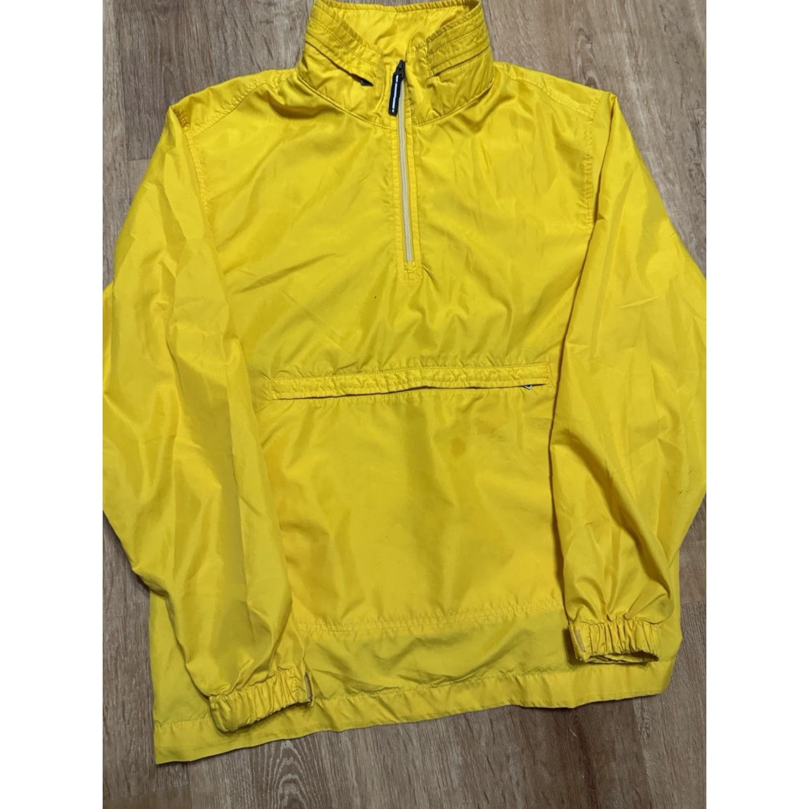 Nike VINTAGE Nike Rain Coat Jacket Kangaroo Pocket Yellow Mens Medium Y2K Silver Tag Blank Rain Jacket Mens Size US M / EU 48-50 / 2 - 5 Thumbnail