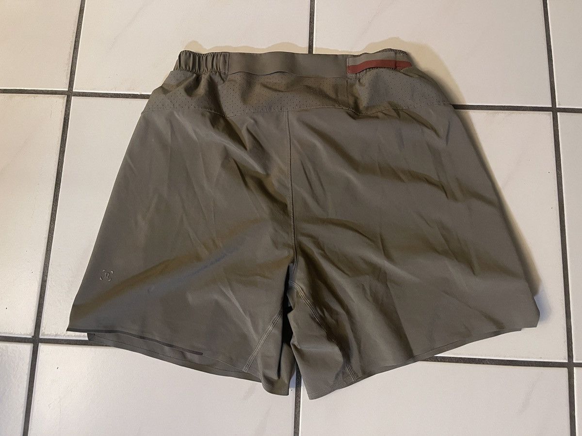 Lululemon Lululemon Surge Lined Short Mens Green Training Shorts Size US 28 / EU 44 - 7 Thumbnail