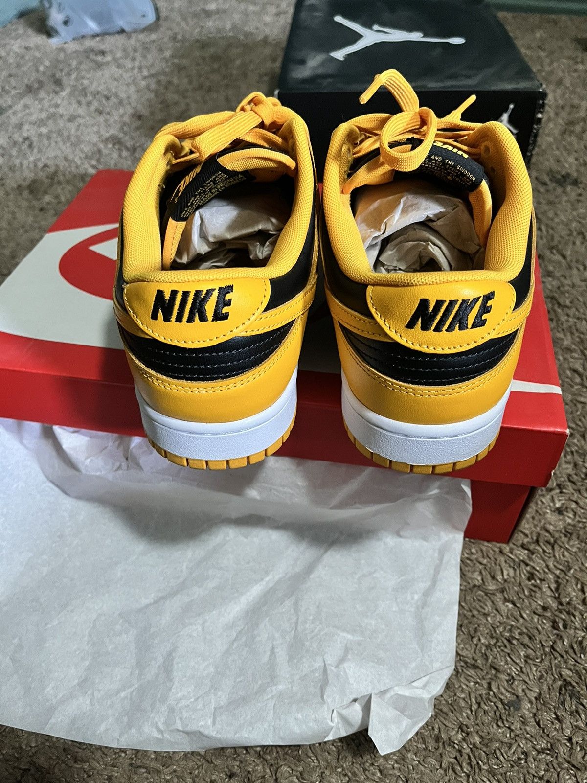 Nike Nike Dunk Low Goldenrod Size US 10 / EU 43 - 4 Thumbnail