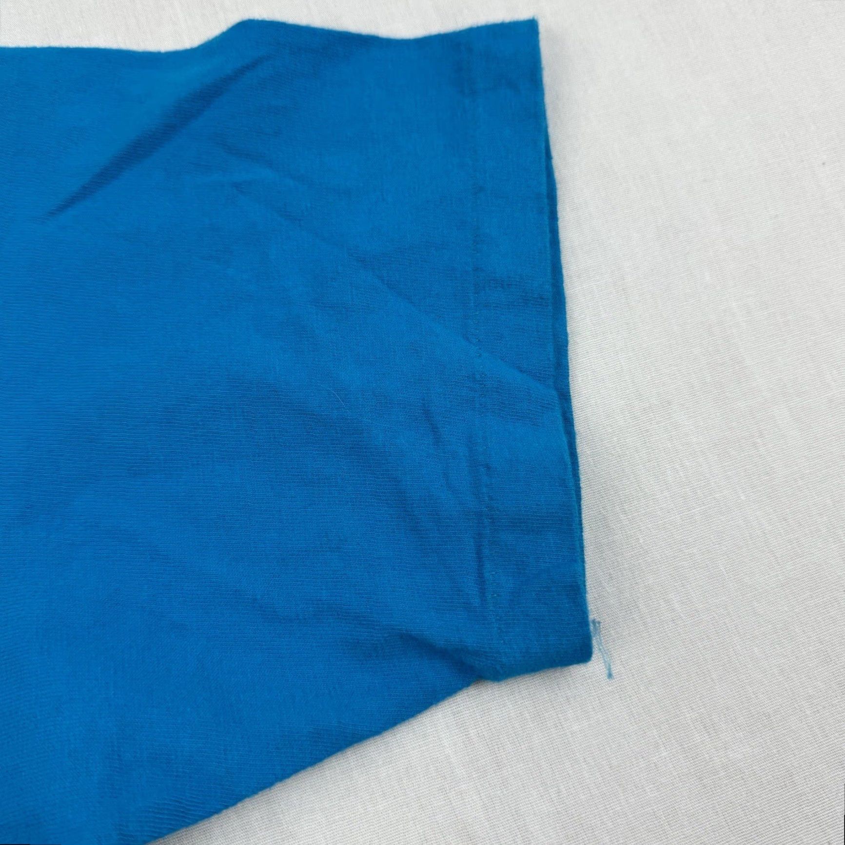 Hanes VINTAGE Hanes Shirt Adult Large Blue Solid Crew Neck Short Sleeve Travel Nature Ocean 90s Mens Size US L / EU 52-54 / 3 - 3 Thumbnail