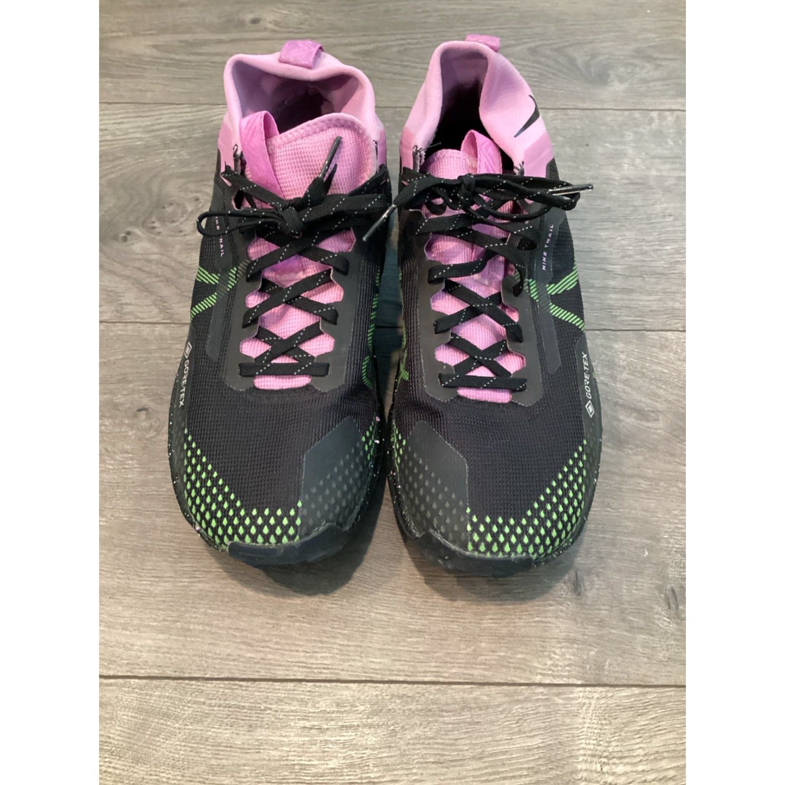 Nike Nike React Pegasus 4 Trail GTX Black Magenta Women Size 9 Sneaker Nike React Trail 4 NBY FN7102-010 Size US 9 / IT 39 - 2 Thumbnail
