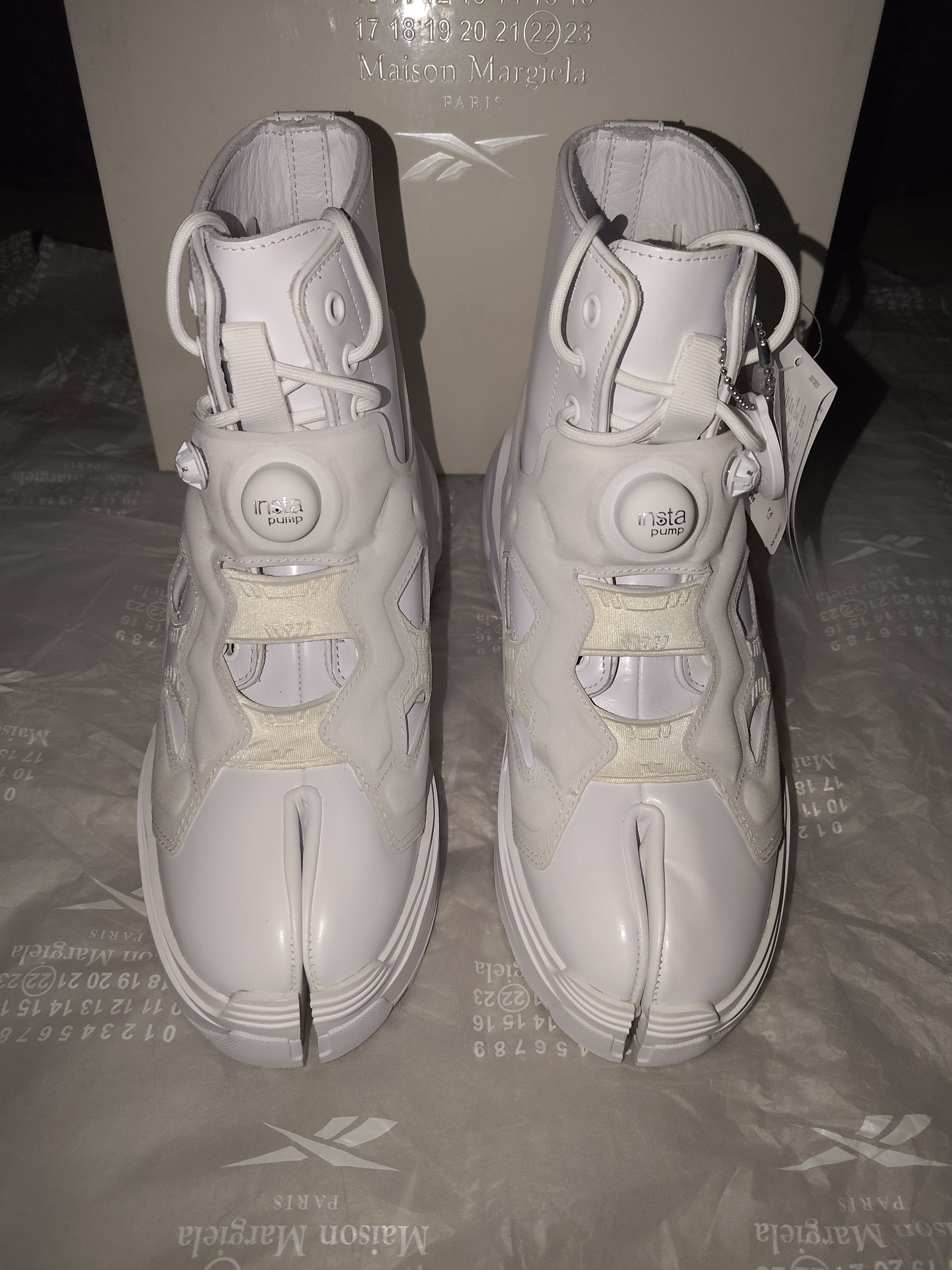 Maison Margiela × Reebok Maison Margiela x Reebok Instapump Fury Tabi 'White' Size US 8 / EU 41 - 2 Thumbnail