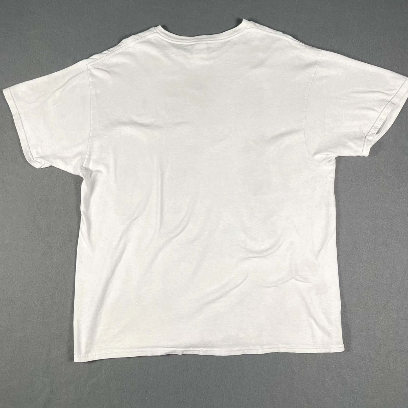 Star Wars VINTAGE Star Wars T-Shirt XL White Darth Vader, Han Solo & Ect. Distressed Grunge Shirt Mens XL White Stars 90s Size US XL / EU 56 / 4 - 2 Thumbnail