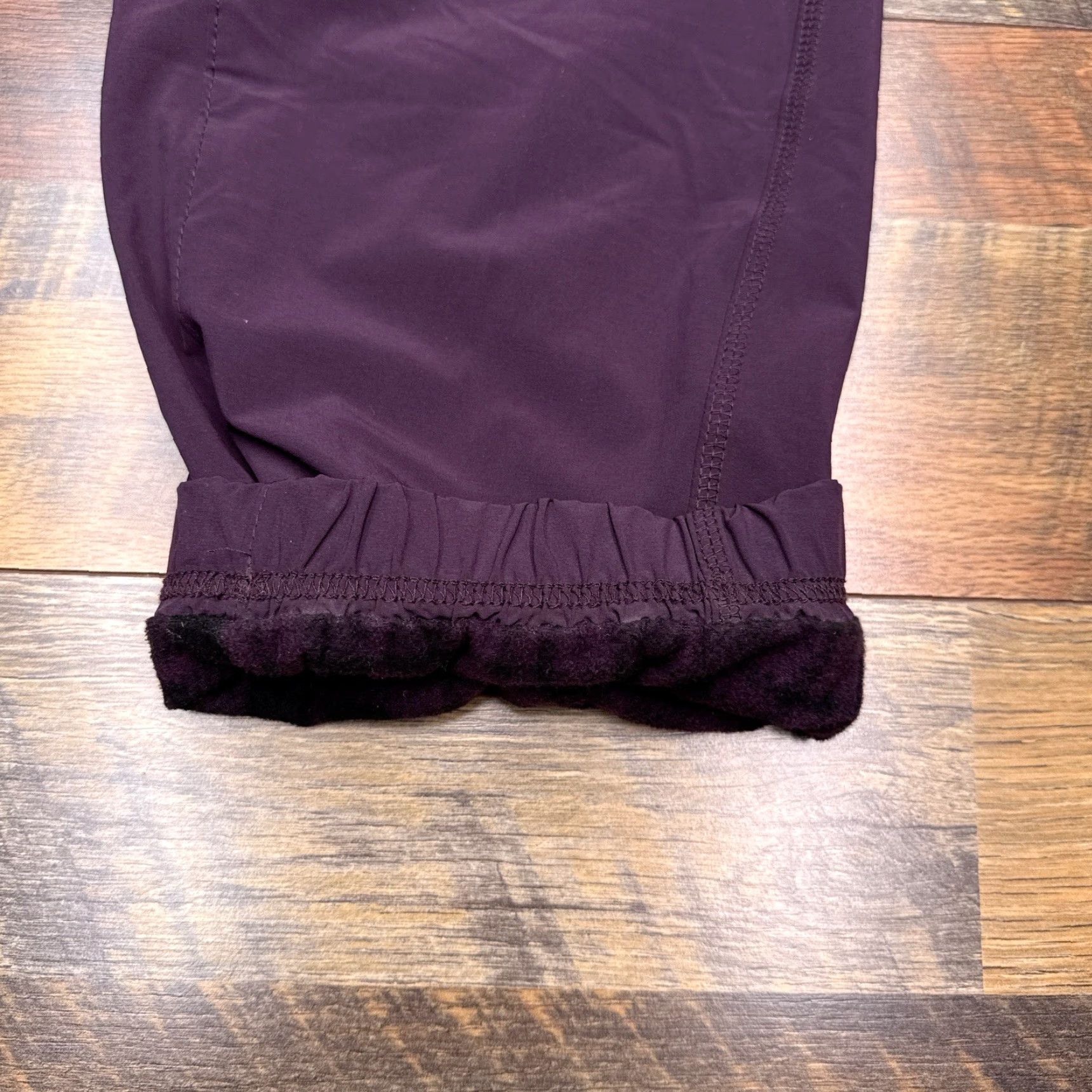 Eddie Bauer Eddie Bauer Women's Purple High Rise Stretch Cargo Pants Size 16 User: Eddie Bauer Women's Purple High Rise Stretch Cargo Pants Size 16 Size 38" / US 16 / IT 52 - 7 Thumbnail