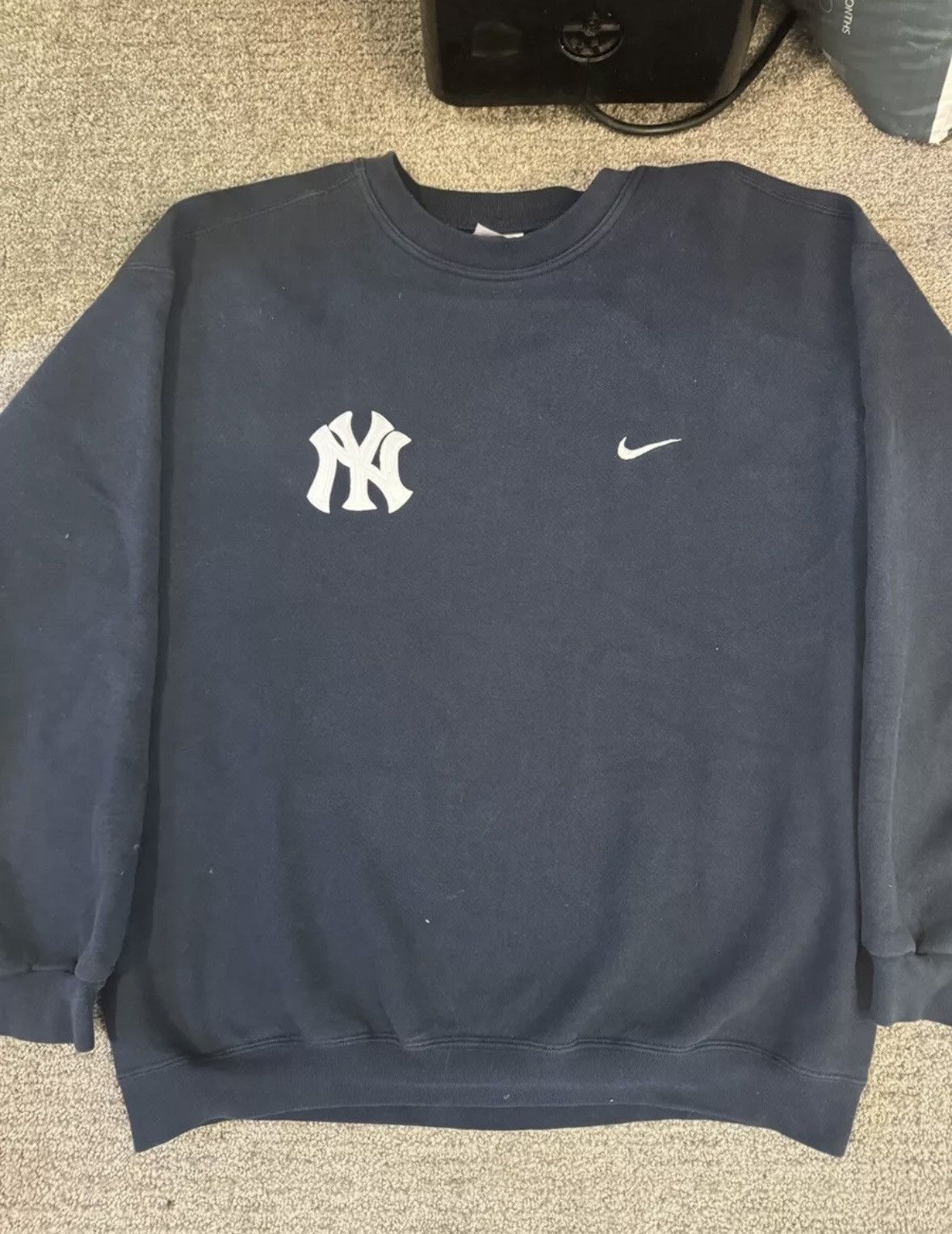 image of 90's White Tag Nike Yankees Crewneck Size Large () in Navy, Men's