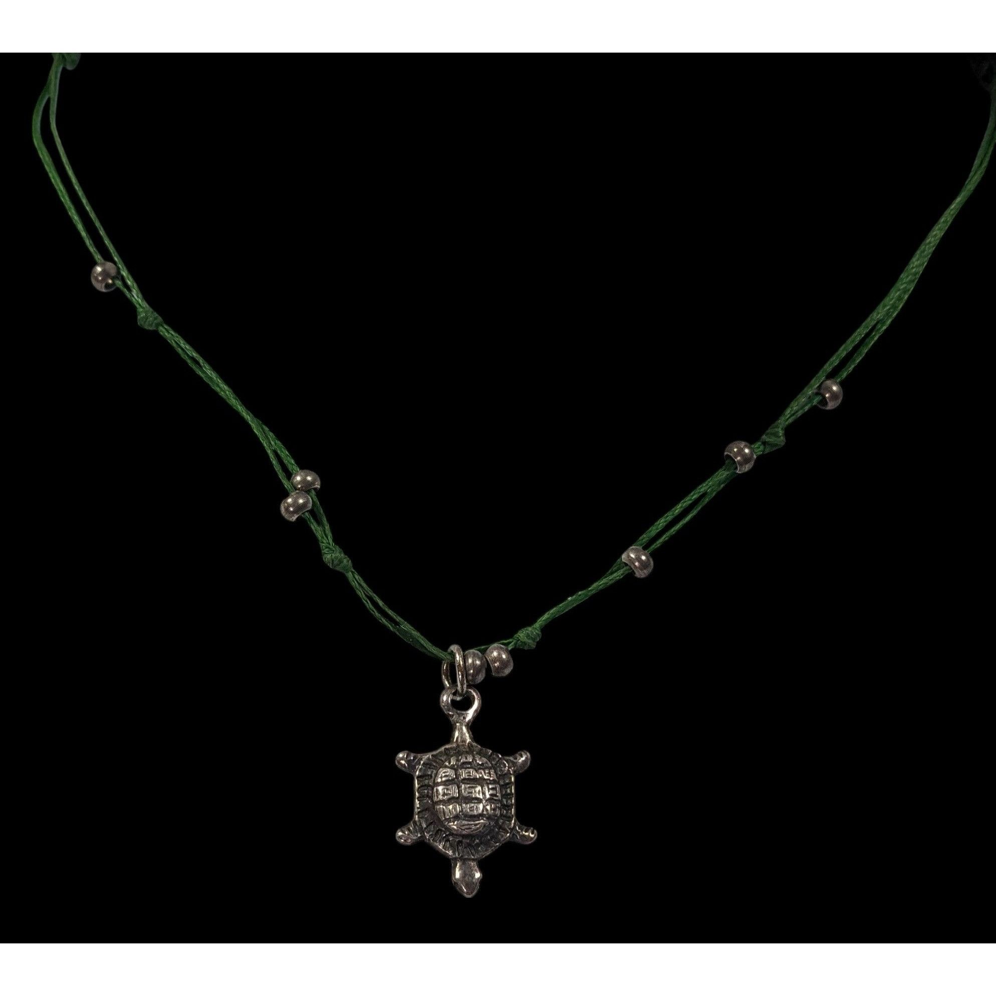 Other Minimalist Beachy Green And Silver Tone Turtle Necklace Size ONE SIZE - 2 Thumbnail