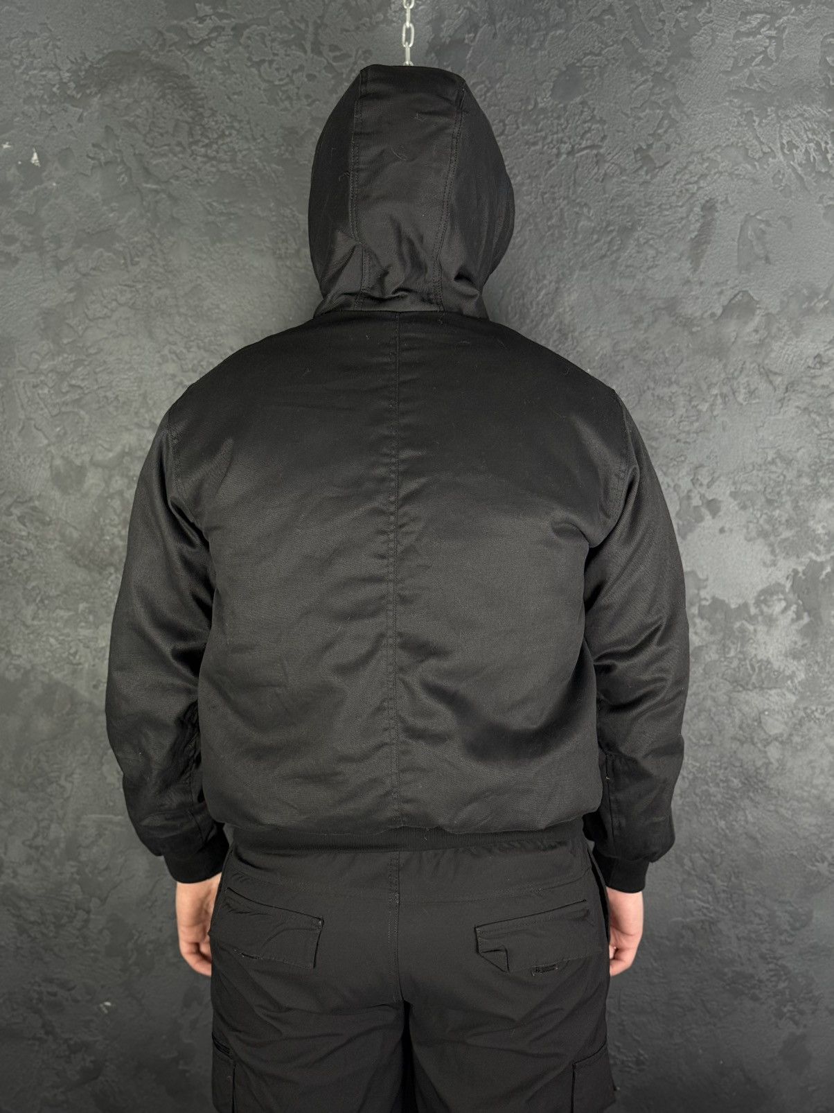 Carhartt CARHARTT Black Quilted Hooded Jacket Size Large MADE IN USA Size US L / EU 52-54 / 3 - 3 Thumbnail