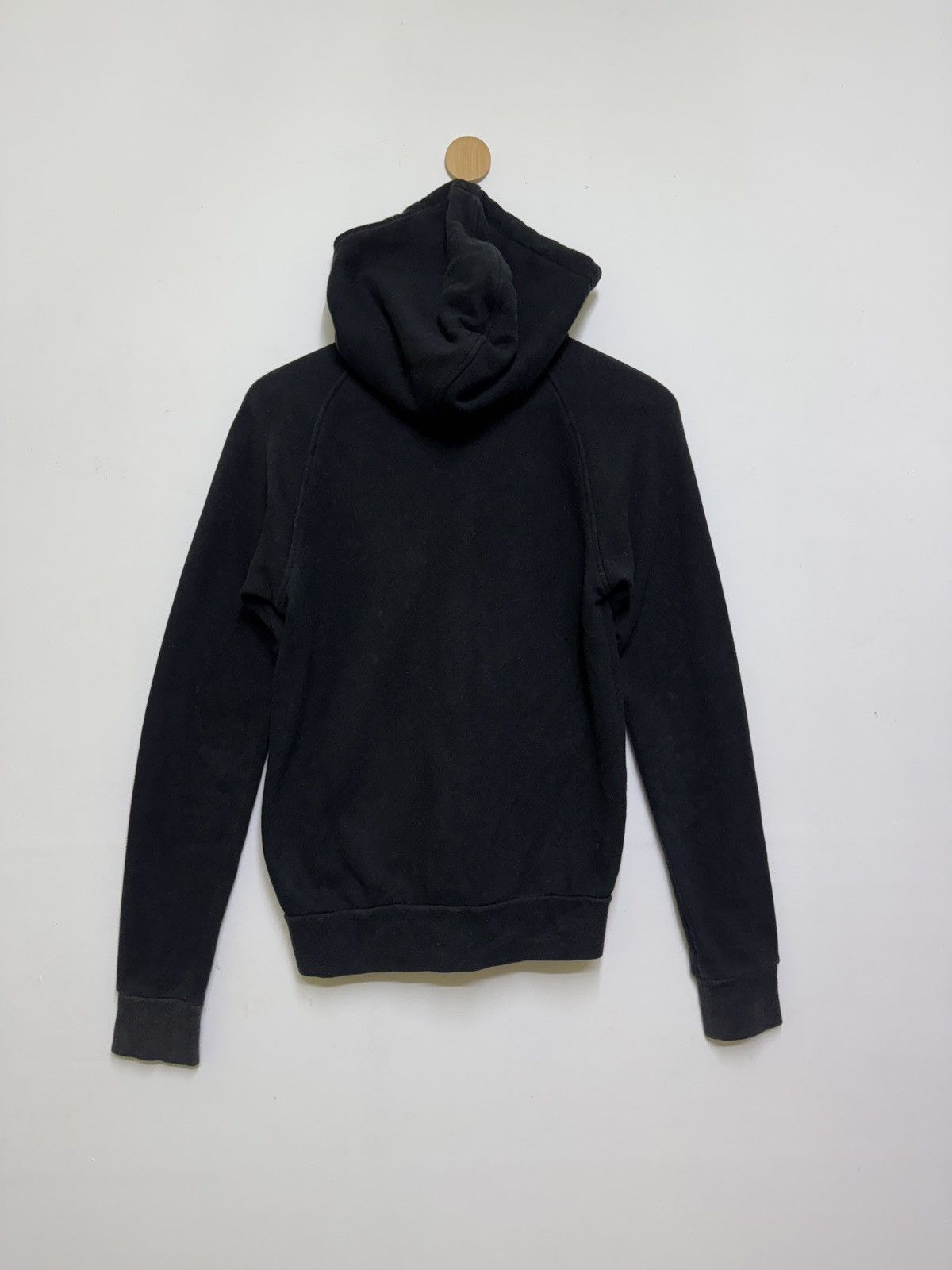 Undercover Uniqlo Undercover Black Faded Hoodie Size US XS / EU 42 / 0 - 2 Thumbnail