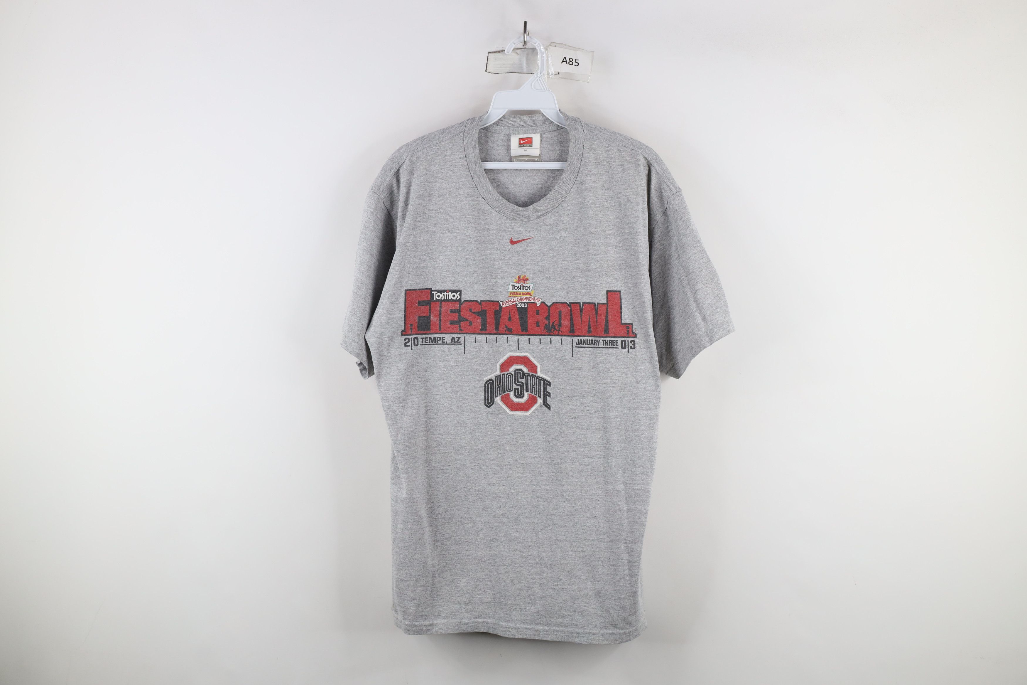 Nike × Vintage Vintage Nike Swoosh Ohio State University Football T-Shirt Size US M / EU 48-50 / 2 - 1 Thumbnail