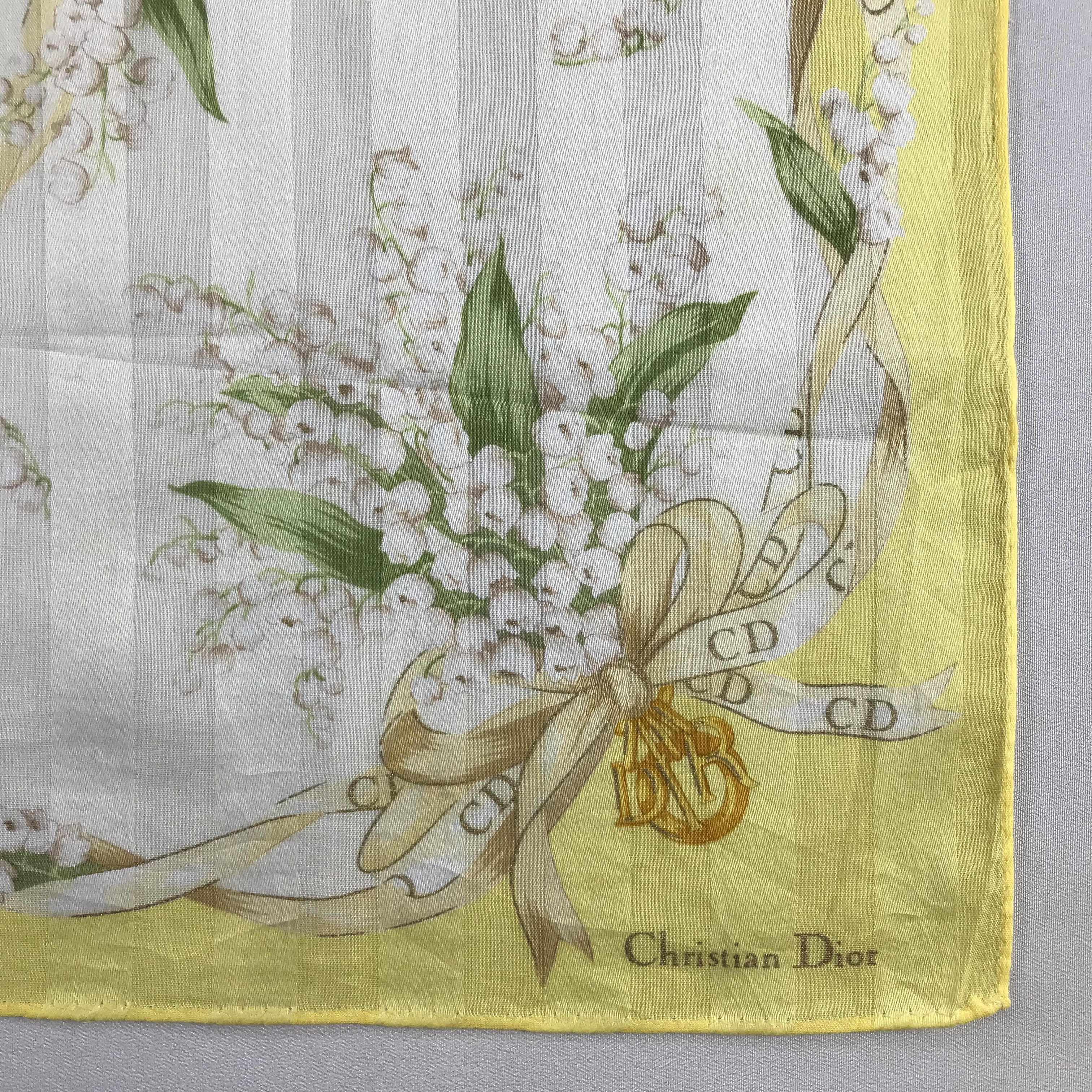 Vintage ChRIStian DioR Handkerchief / Bandana / Neckerchief C584 Size ONE SIZE - 5 Thumbnail