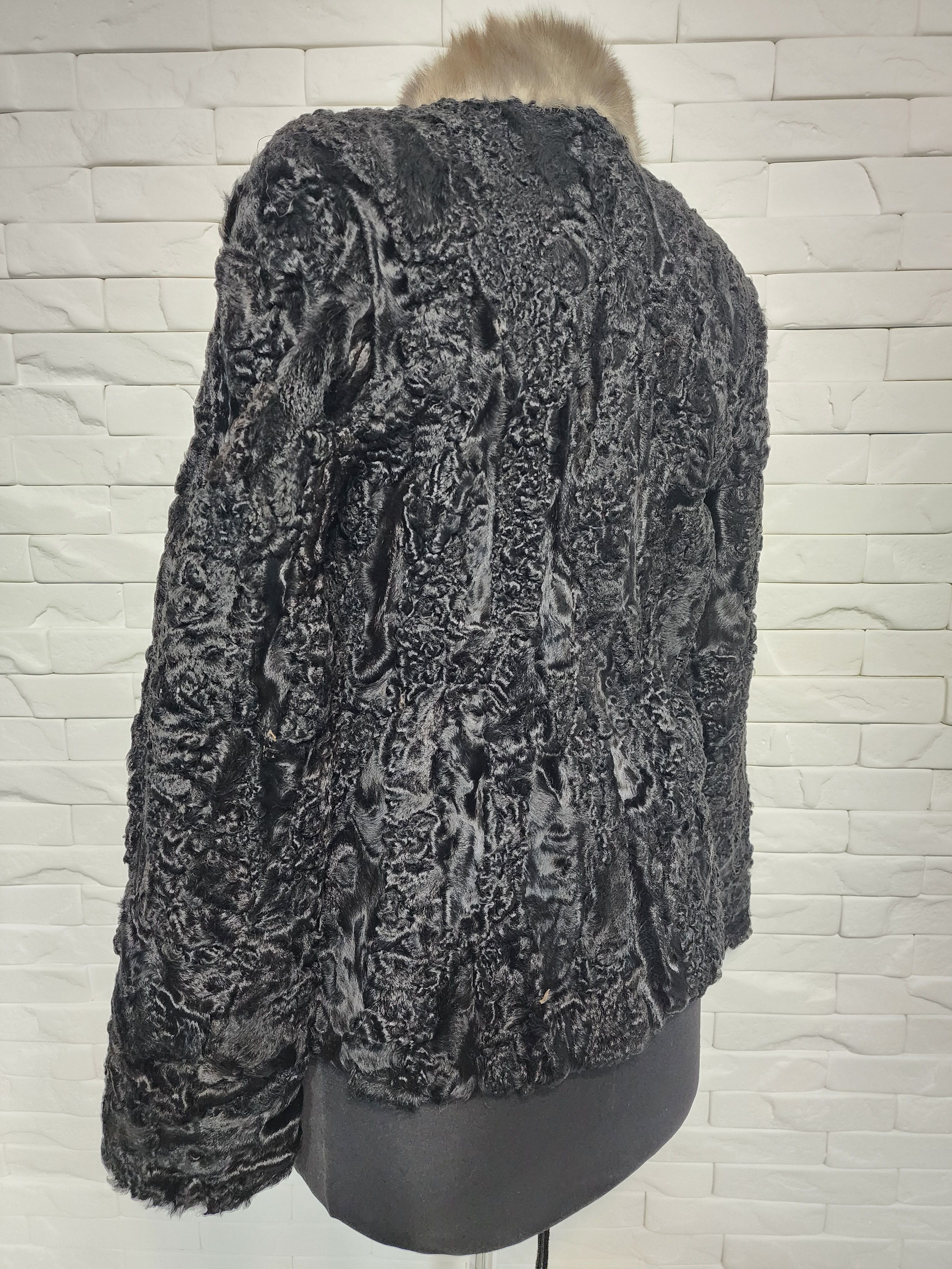 Designer Black Sheep Fur Coat Size M / US 6-8 / IT 42-44 - 6 Thumbnail