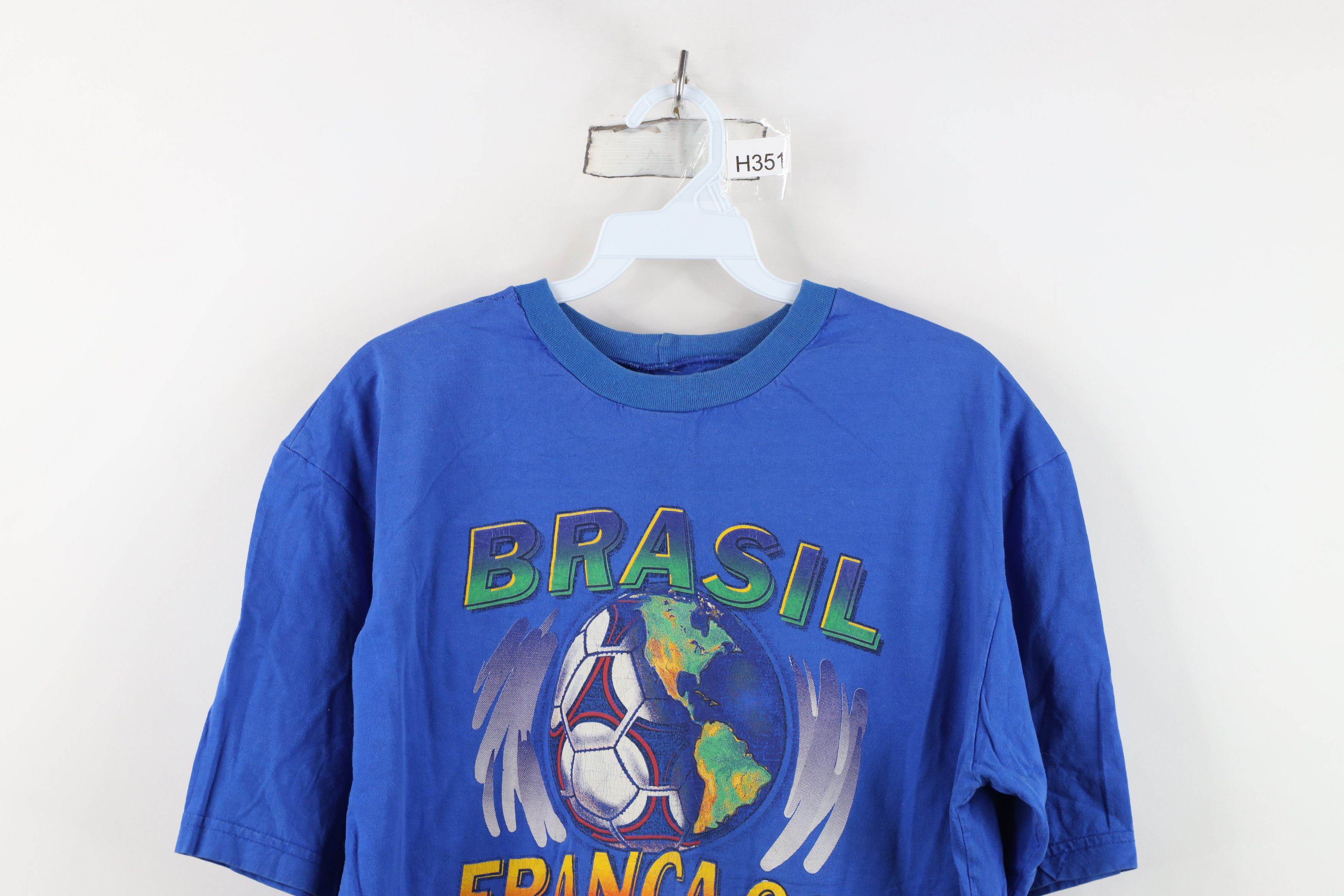 Vintage Vintage 90s World Cup France Brasil Soccer Football T-Shirt Size US M / EU 48-50 / 2 - 2 Thumbnail