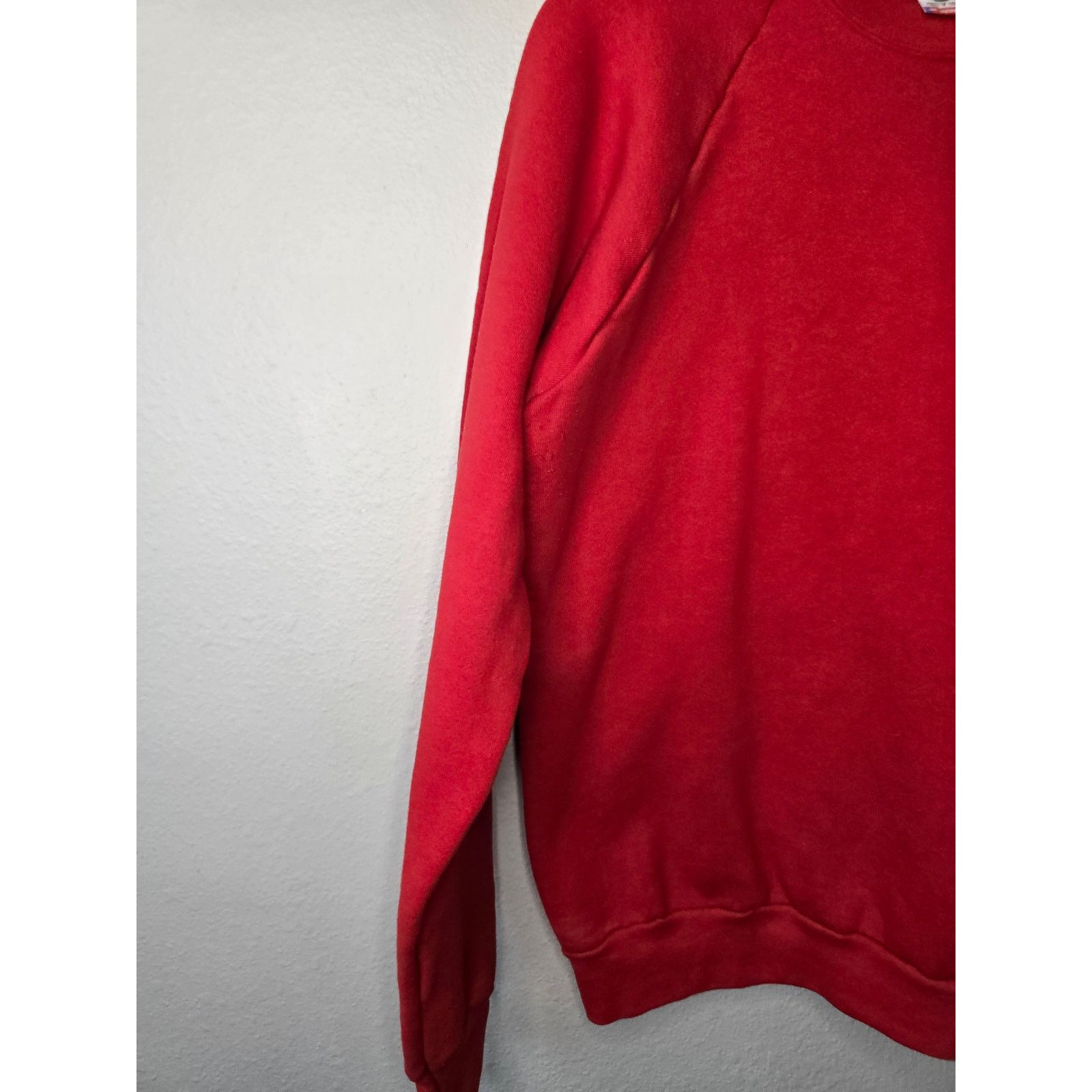 Fruit Of The Loom × Vintage Vintage Blank Red Crewneck Fruit Of The Loom XL Sweatshirt Size US XL / EU 56 / 4 - 2 Thumbnail