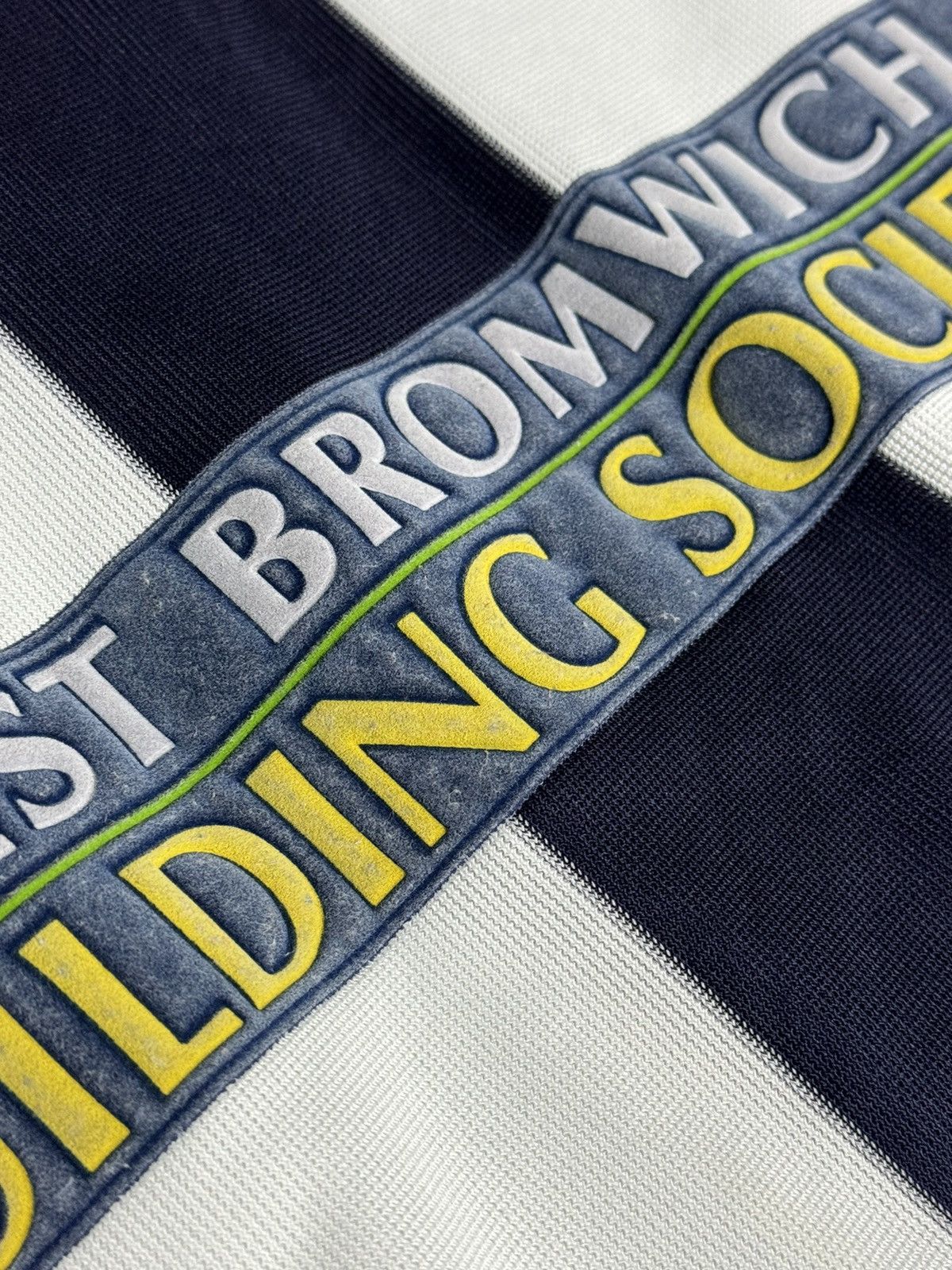 Diadora West Bromwich Albion 03/04 Home Football Jersey Size US M / EU 48-50 / 2 - 10 Thumbnail