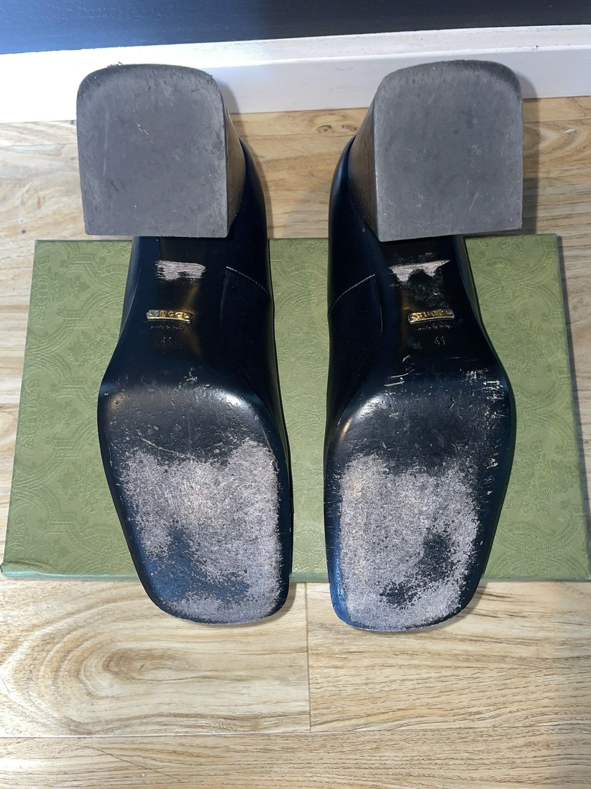Gucci Black Gucci Pumps with the Horse and Gold Plated 4 inch Heel Size US 11 / IT 41 - 6 Thumbnail