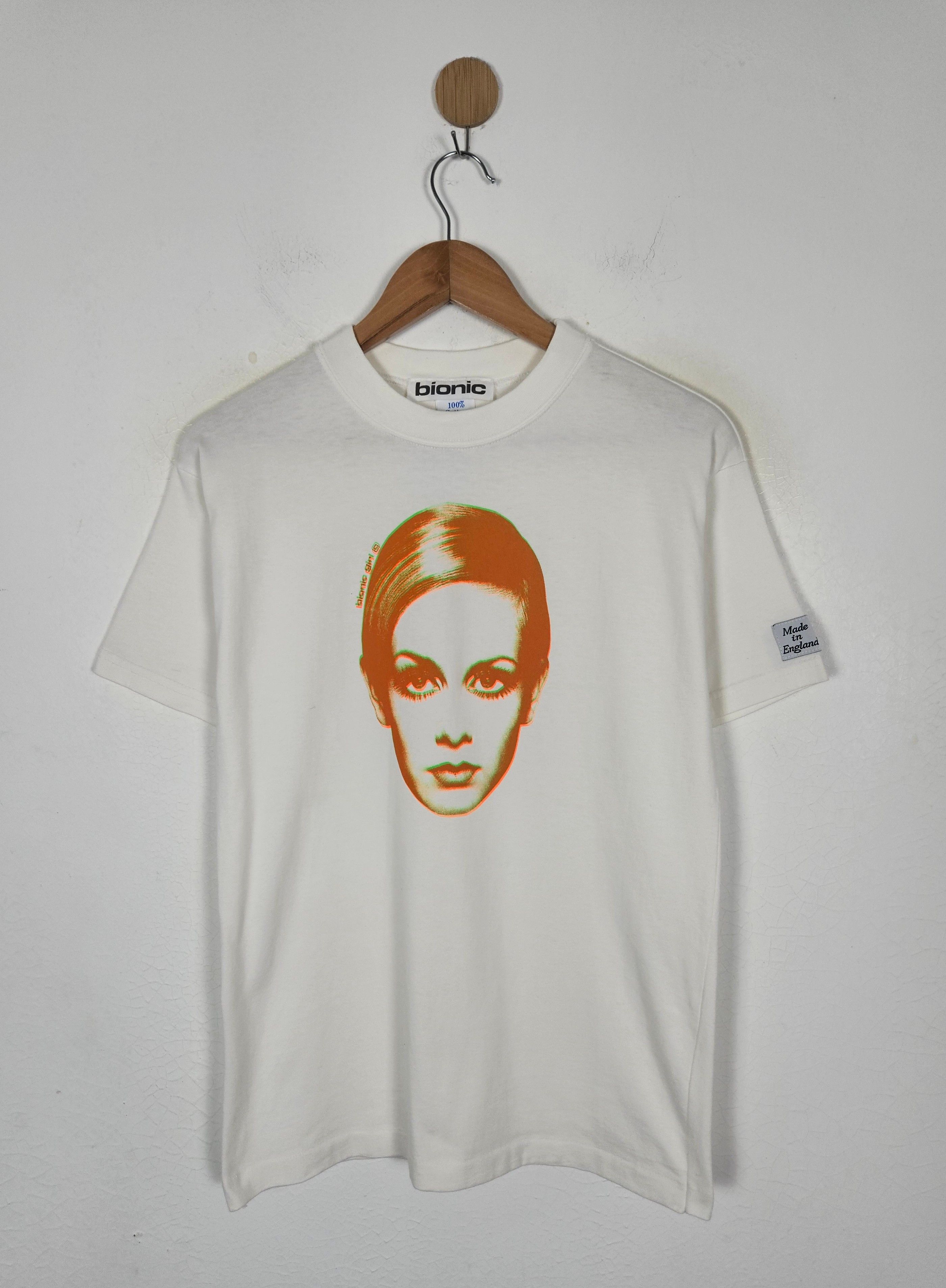 Vintage Vintage Bionic Girl Twiggy Pop Art psychedelic tee shirt Size US S / EU 44-46 / 1 - 1 Thumbnail