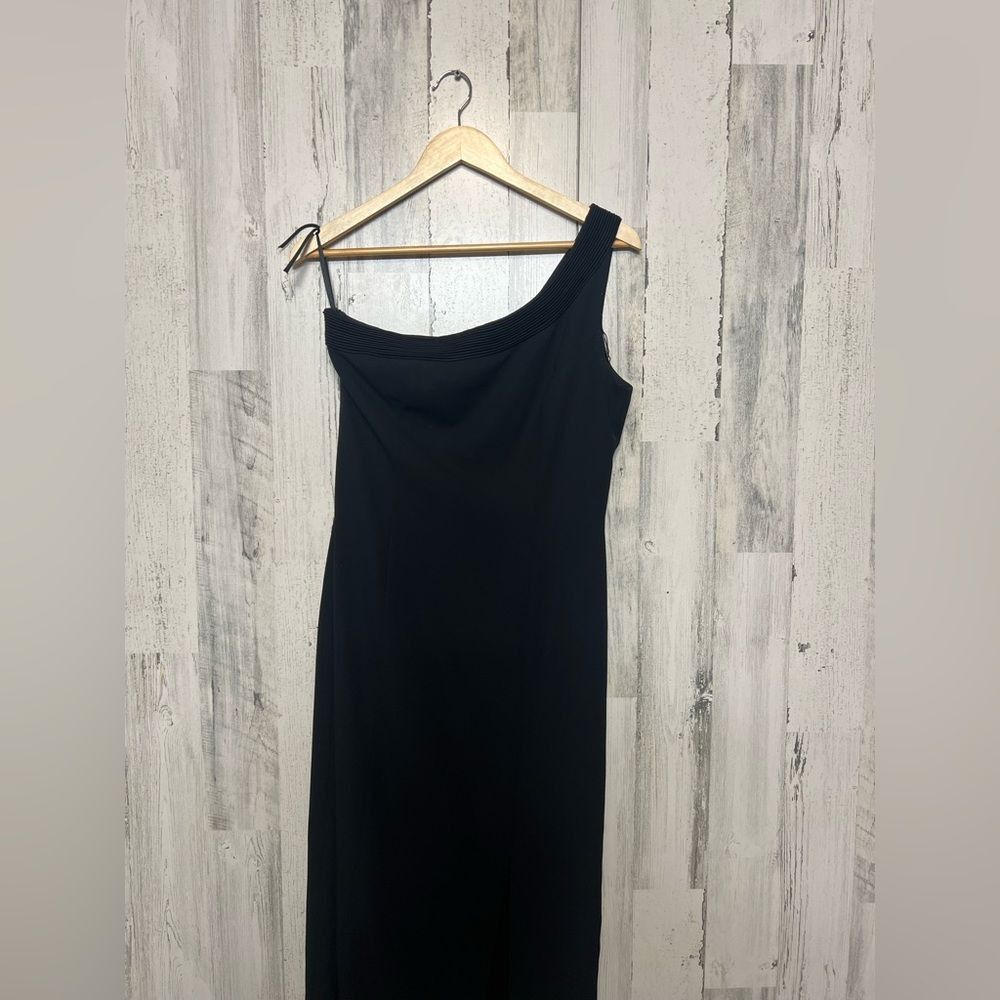 Other Maggy London Black One Shoulder Formal Gown | Size 6 | Elega Size S / US 4 / IT 40 - 3 Thumbnail
