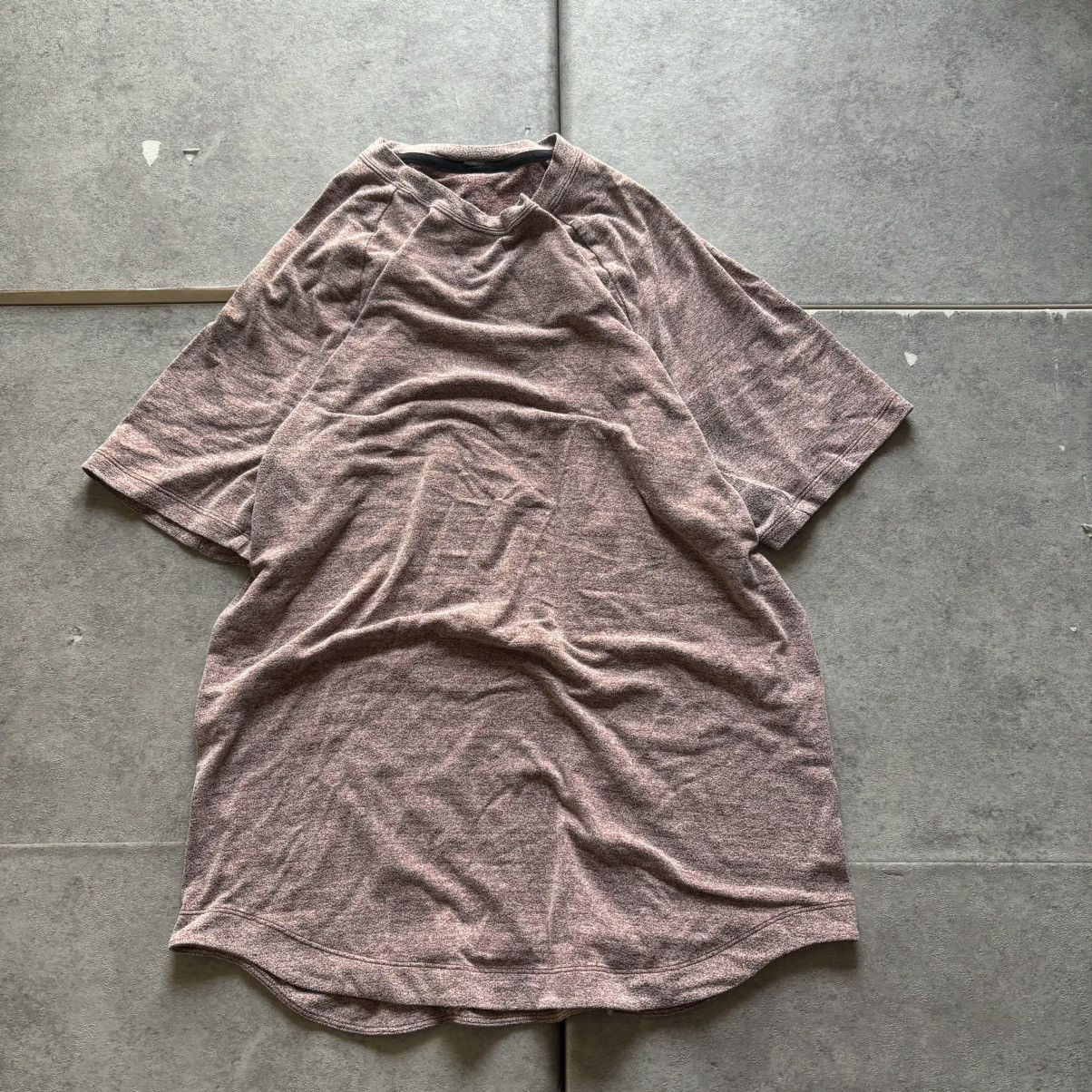 Lululemon Lululemon License to Train Short-Sleeve Shirt Size US S / EU 44-46 / 1 - 1 Thumbnail