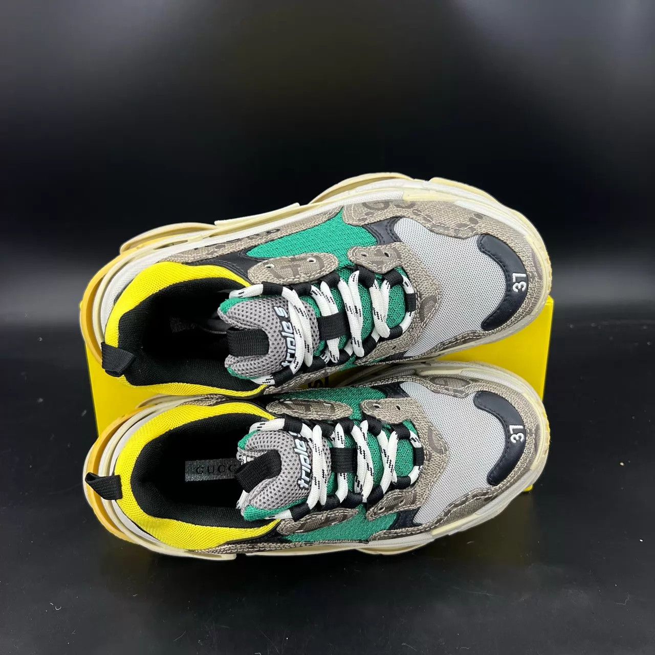 Balenciaga Balenciaga Gucci Yellow Green Dad Shoe Women's 37 Size US 6.5 / IT 36.5 - 6 Thumbnail