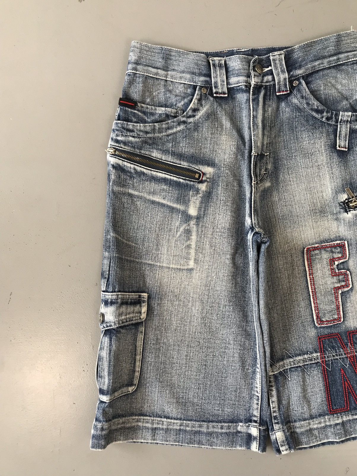 Crazy vintage Fubu denim short