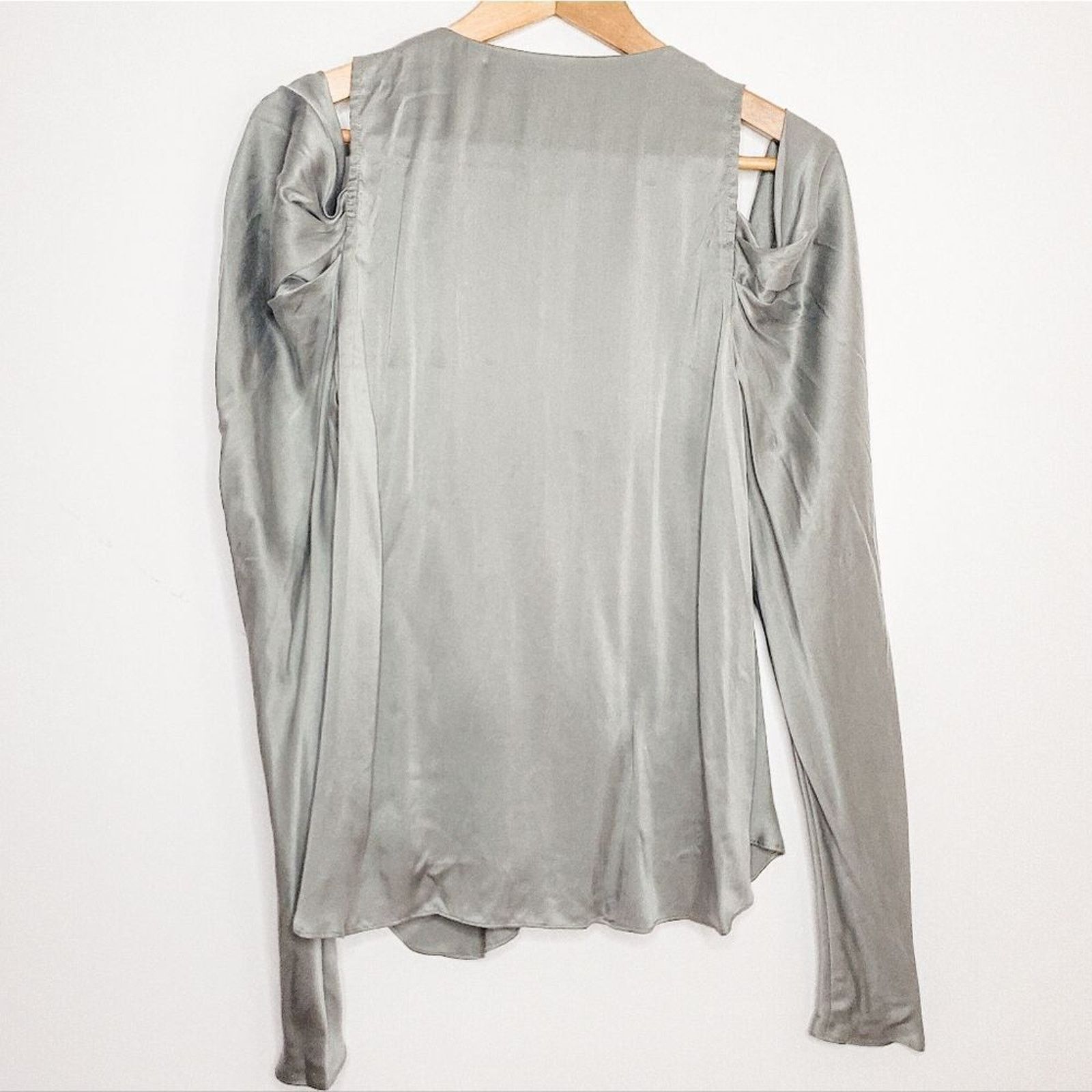 Jonathan Simkhai Jonathan Simkhai Sage Green Remington Silk V-Neck Blouse S Size S / US 4 / IT 40 - 3 Thumbnail