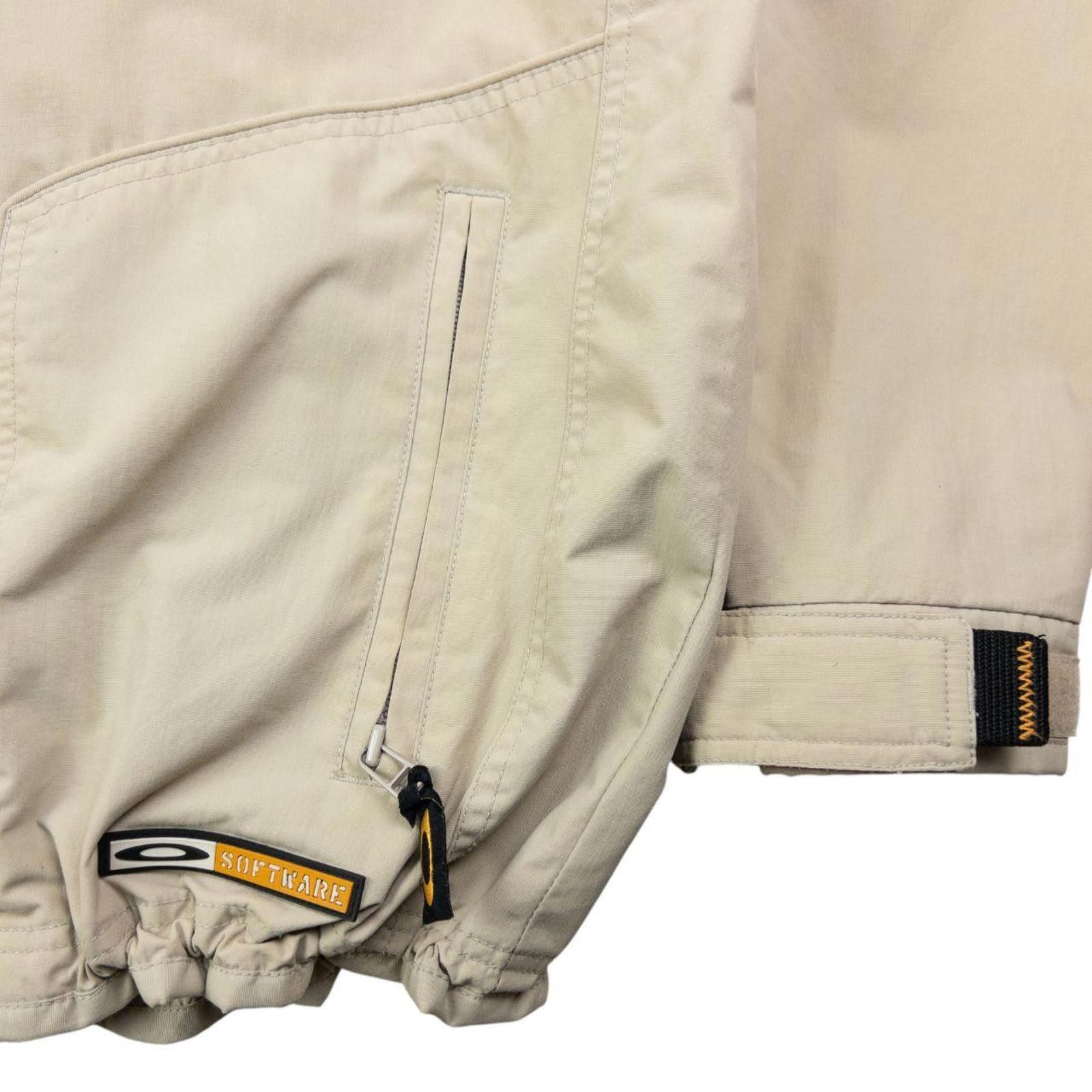 Oakley Vintage Oakley Zip Up Snowboarding Jacket Size XL Size US XL / EU 56 / 4 - 6 Thumbnail