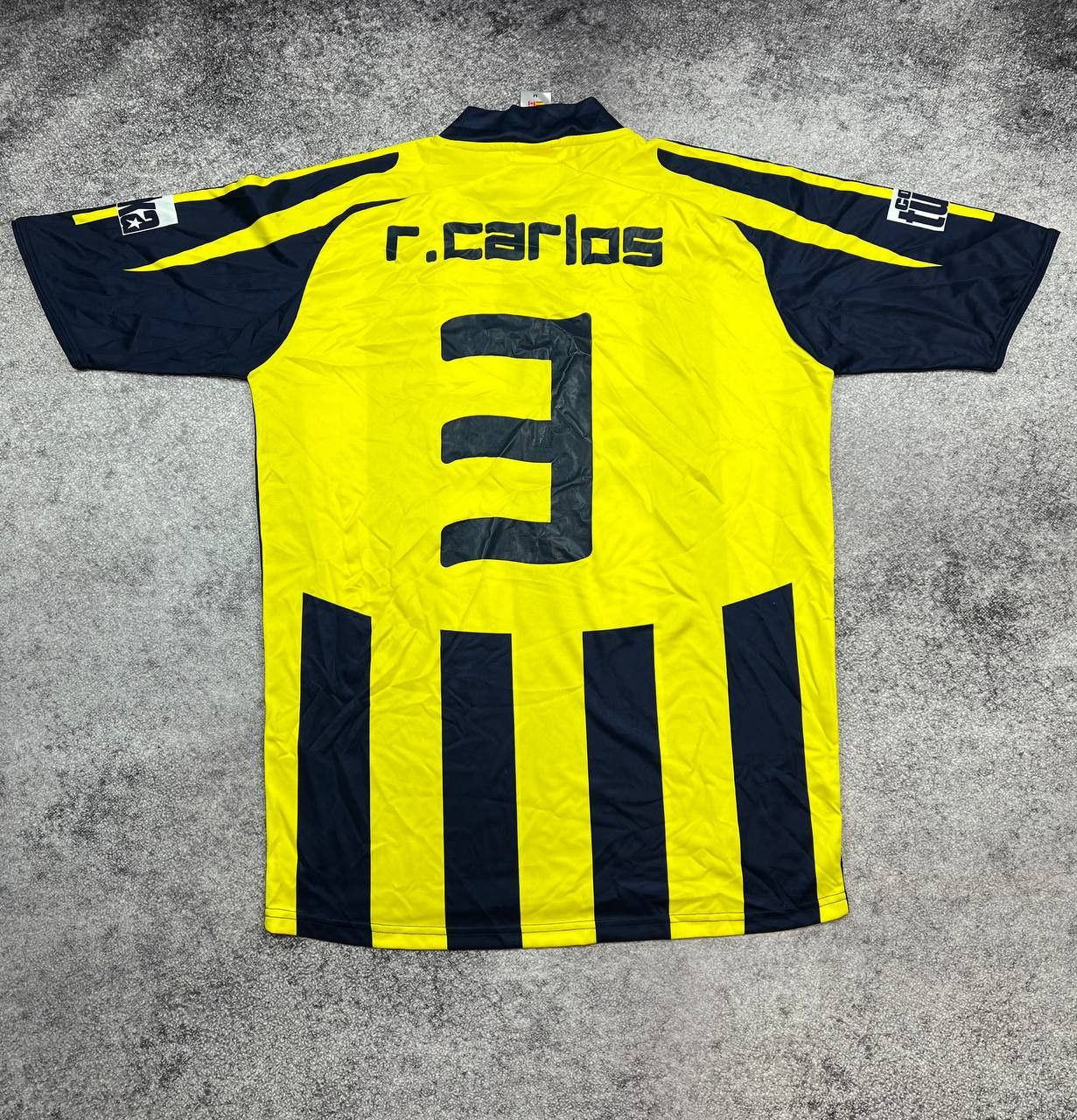 Adidas Vintage Fenerbahce Turkey Roberto Carlos Jersey Size US M / EU 48-50 / 2 - 6 Thumbnail