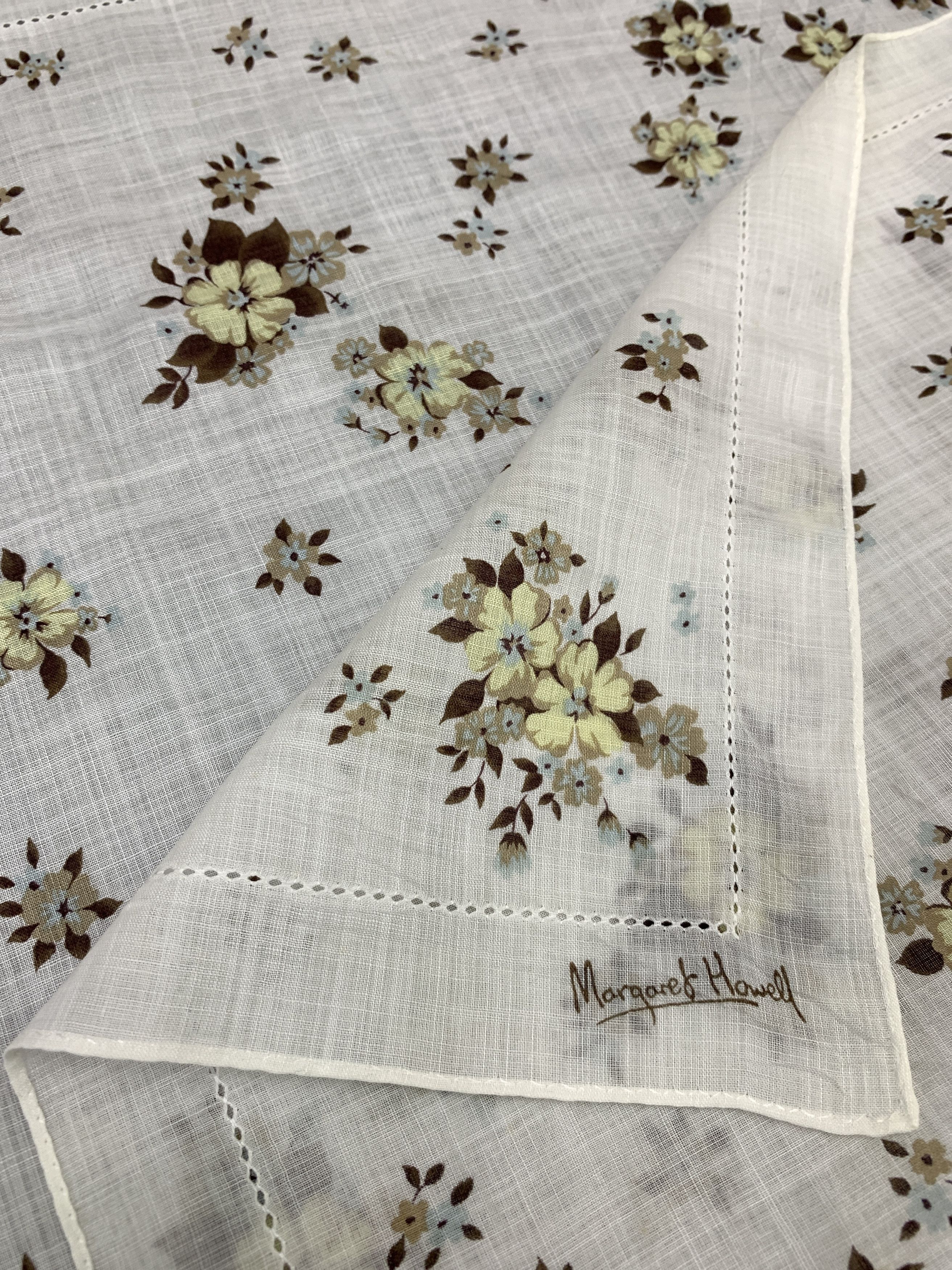 Margaret Howell × Vintage Vintage Margaret Howell Neckerchief/ Handkerchief - HKA943 Size ONE SIZE - 7 Thumbnail