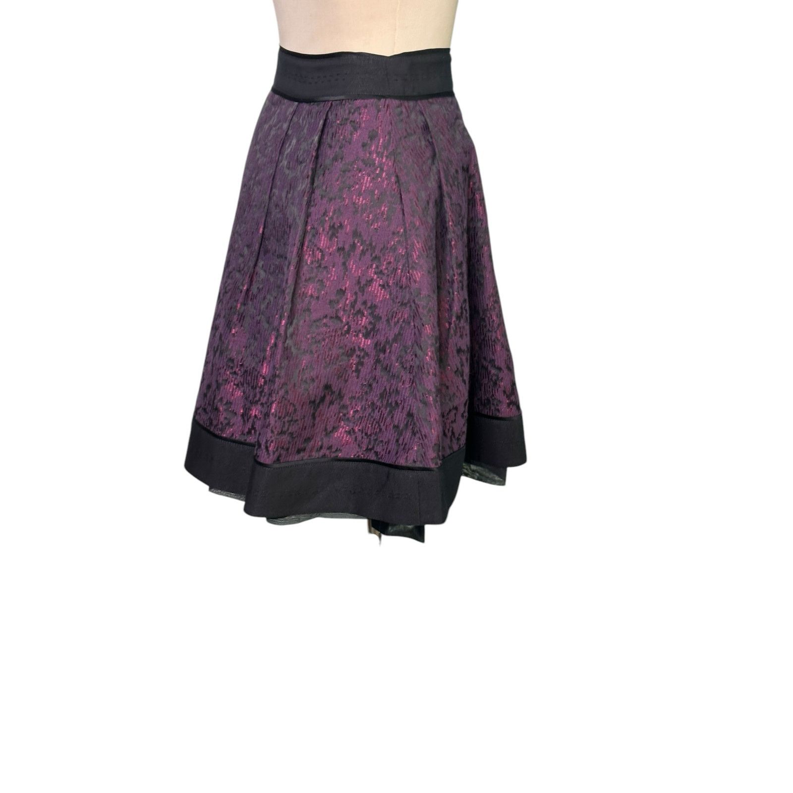 Diane von Furstenberg Diane Von Furstenberg black purple pleated mini skirt size 6 Size 28" / US 6 / IT 42 - 8 Thumbnail