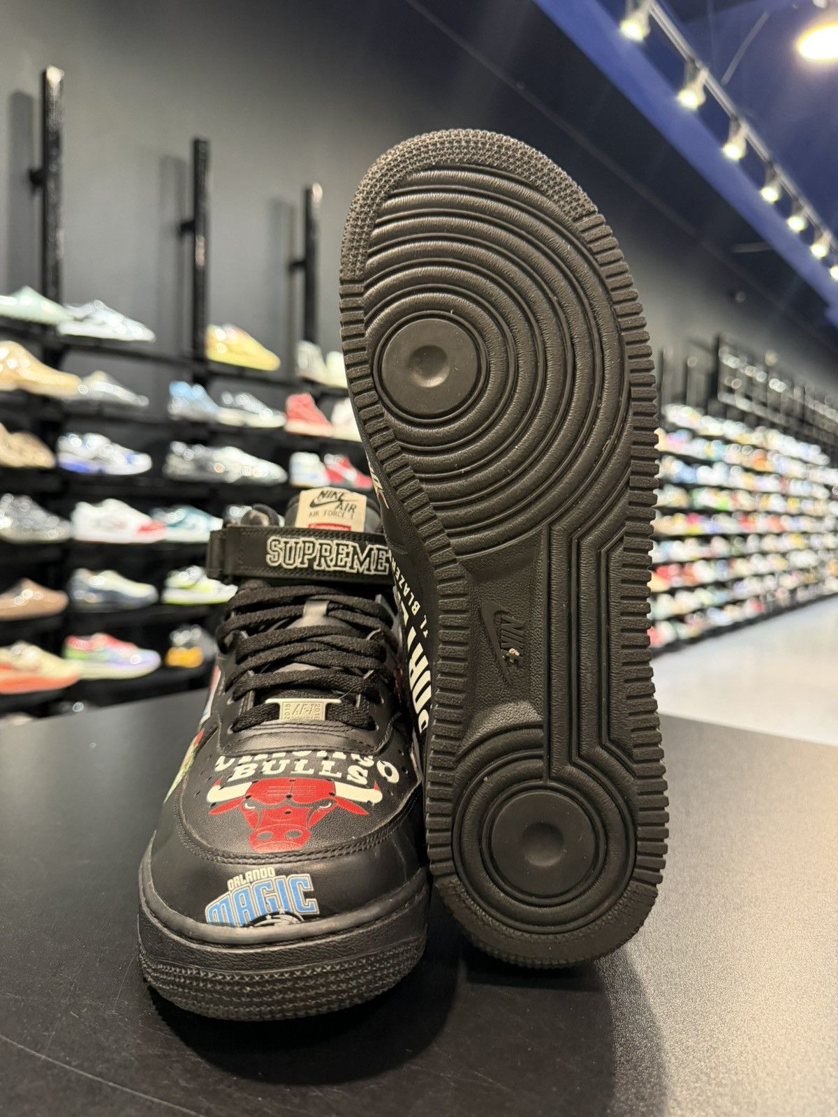 Nike Size 11.5 - Nike Air Force Mid Supreme NBA Black Size US 11.5 / EU 44-45 - 8 Thumbnail