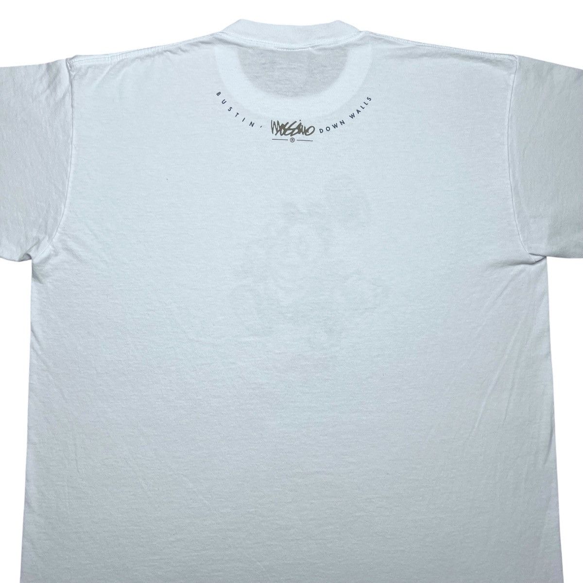 Mossimo × Vintage Vintage 90s Mossimo Bustin Down Walls Character Graphic Tee Size US L / EU 52-54 / 3 - 9 Thumbnail