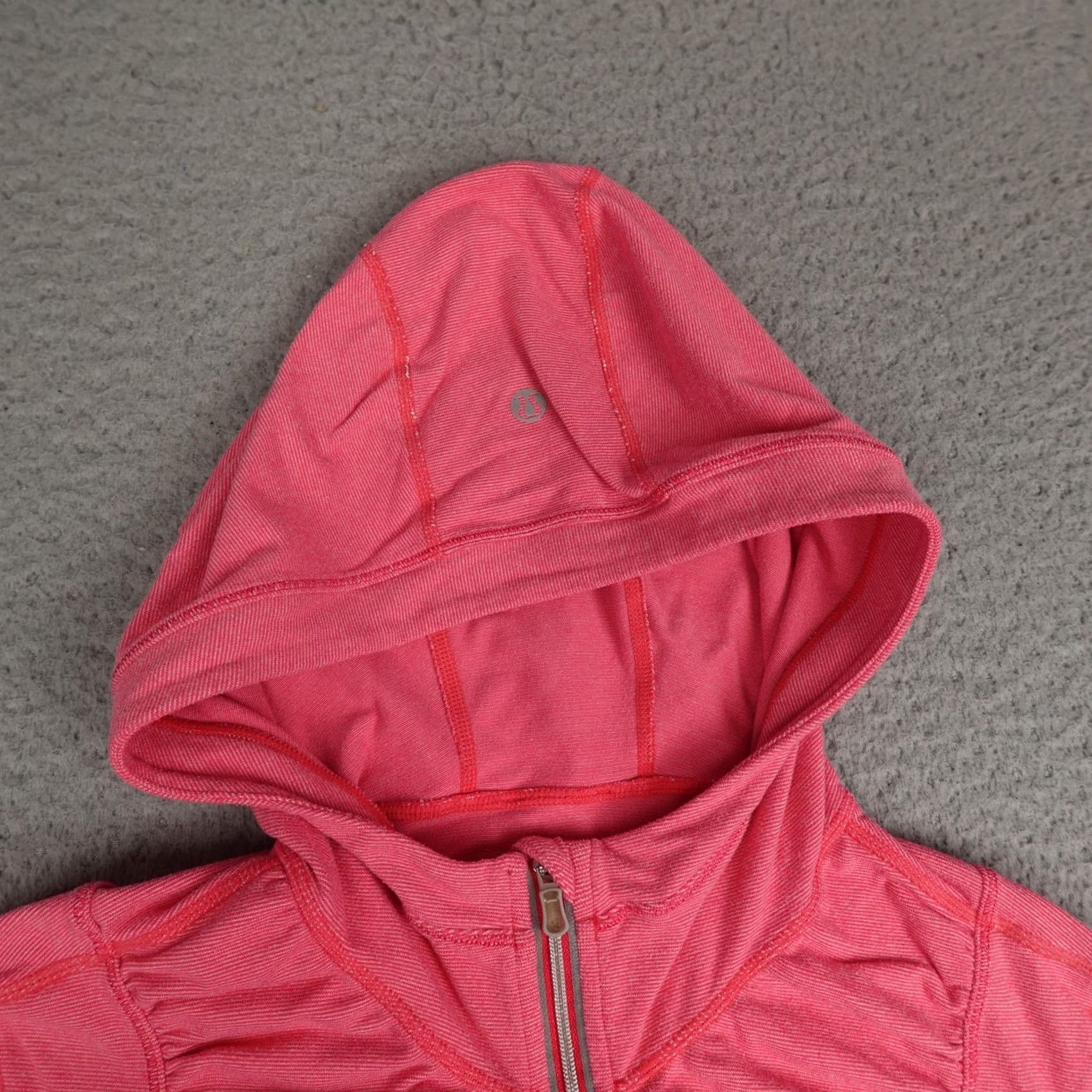 Lululemon Lululemon Hoodie Womens 10 Pink 1/4 Zip Ruffle Front Slim Fit Running Yoga Top Size L / US 10 / IT 46 - 5 Thumbnail