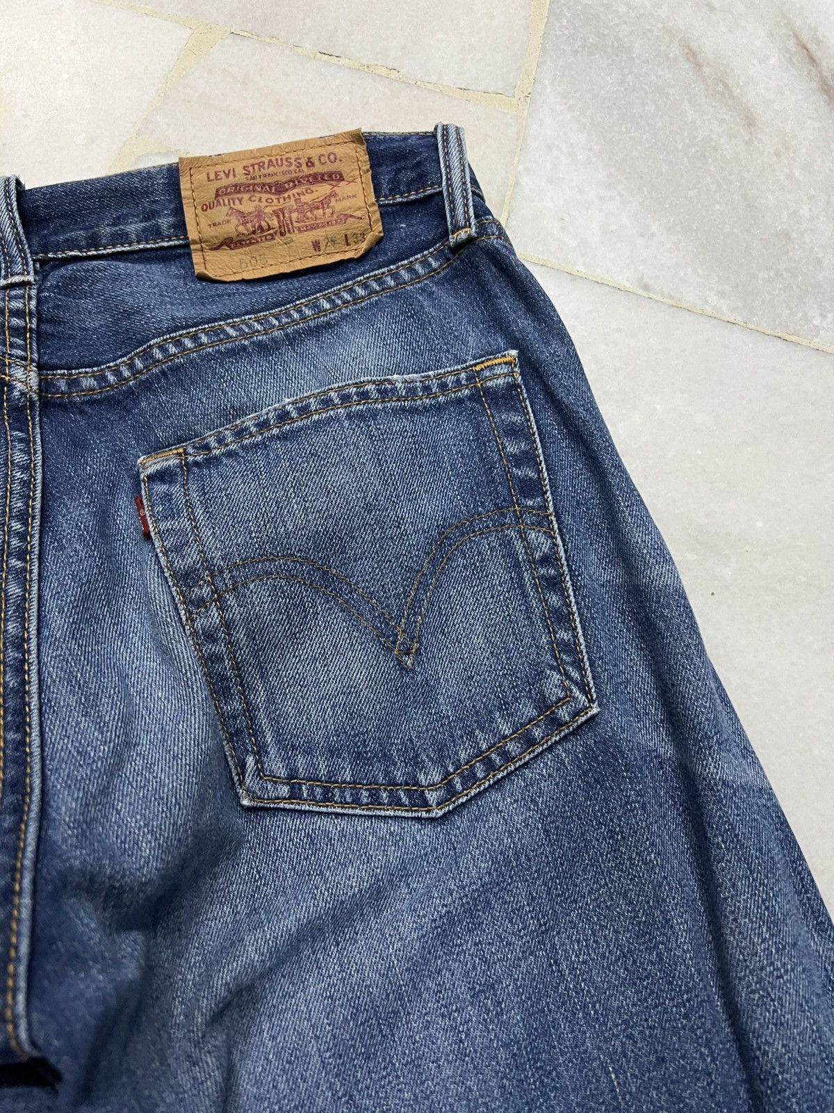 Jean × Levi's × Vintage Vintage Levis 505 Distressed Faded Jean Size US 29 - 18 Thumbnail