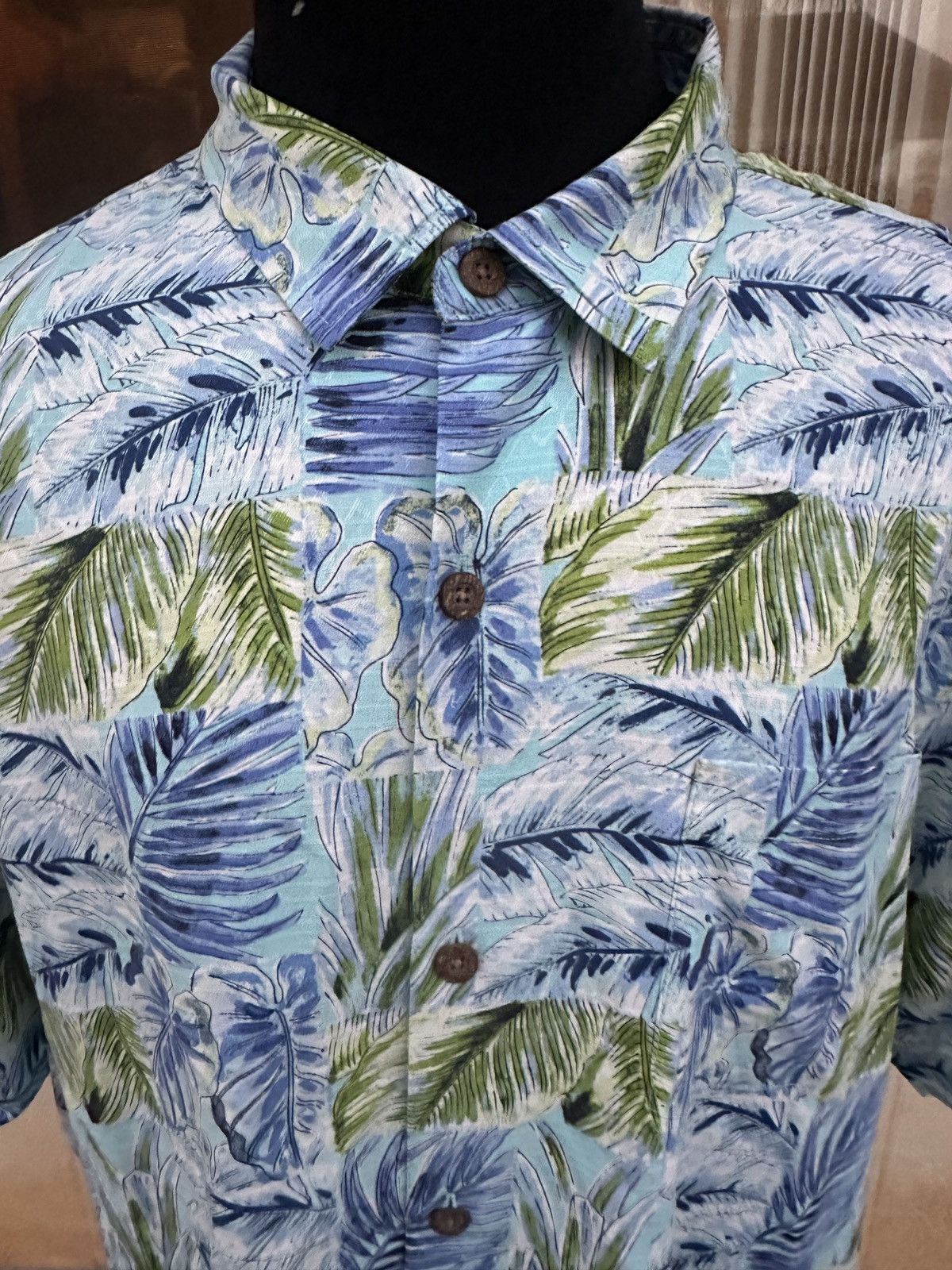 Tommy Bahama PreOwned Tommy Bahama Hawaiian Print Blue/Green Men's XL Size US XL / EU 56 / 4 - 3 Thumbnail
