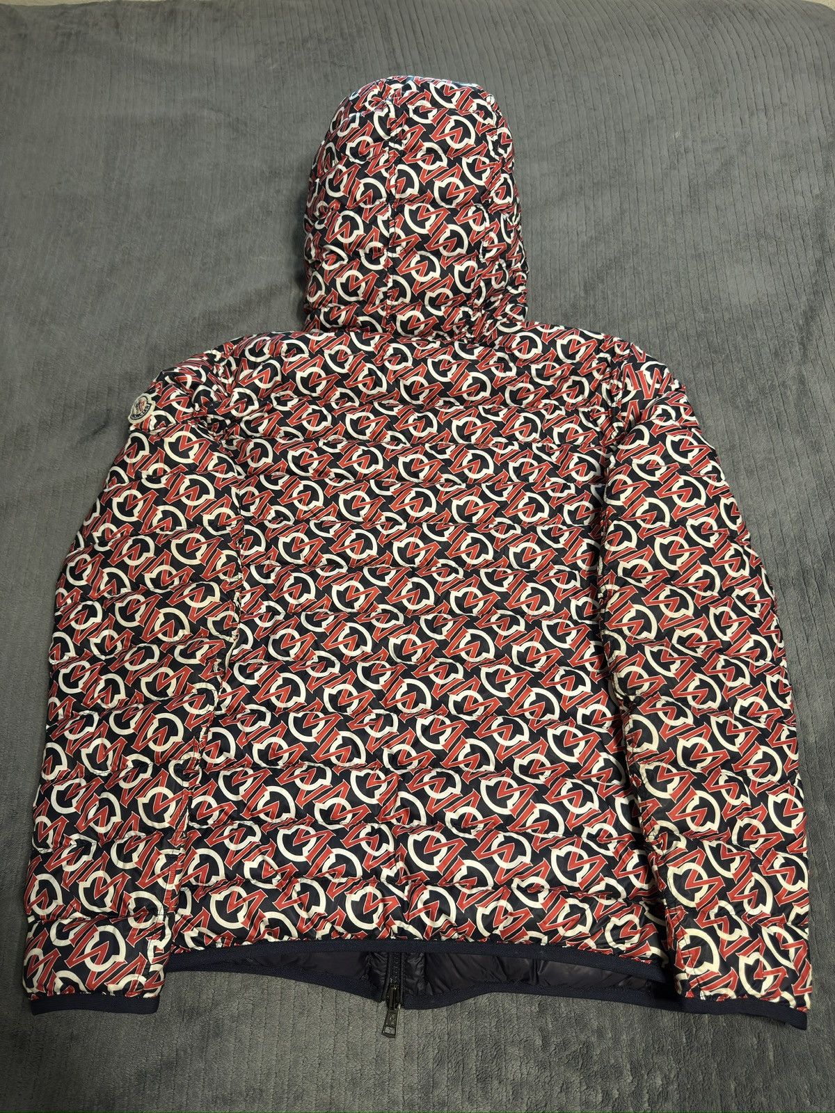 Moncler MONCLER ZOIS GIUBBOTTO Reversible Jacket Navy/White&Red SZ 4 Size US L / EU 52-54 / 3 - 5 Thumbnail