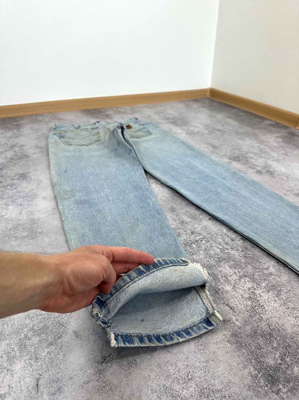 Carhartt Vintage 90s Carhartt Made In USA Light Blue Distressed Jeans Size US 32 / EU 48 - 4 Thumbnail