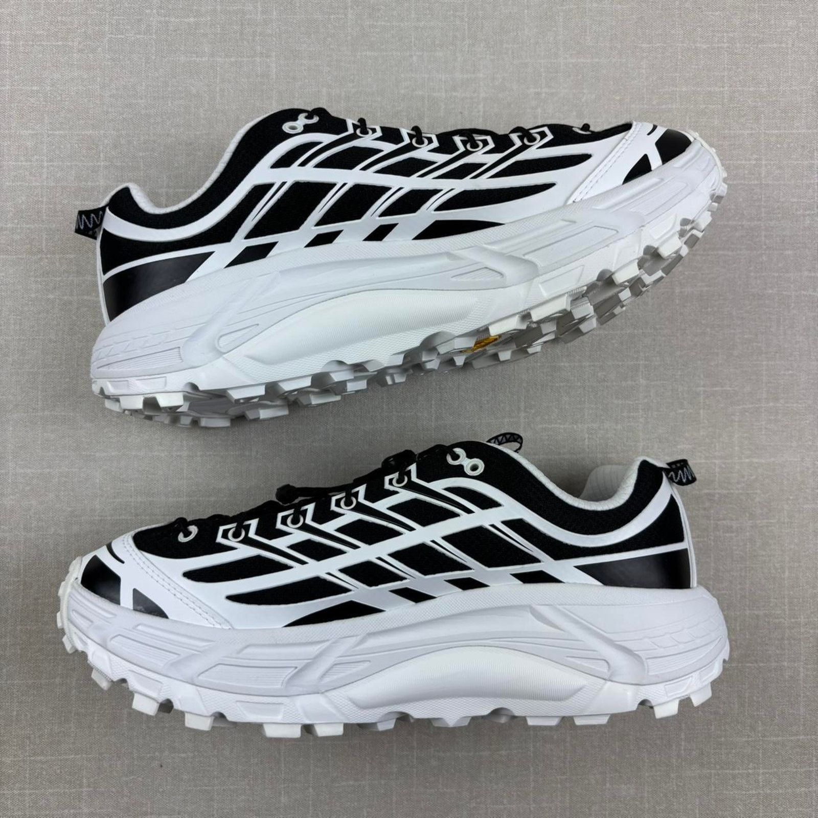 Hoka ⛄️ Hoka One One Mafate Three2 “Frost Black” 11M Size US 11 / EU 44 - 4 Thumbnail