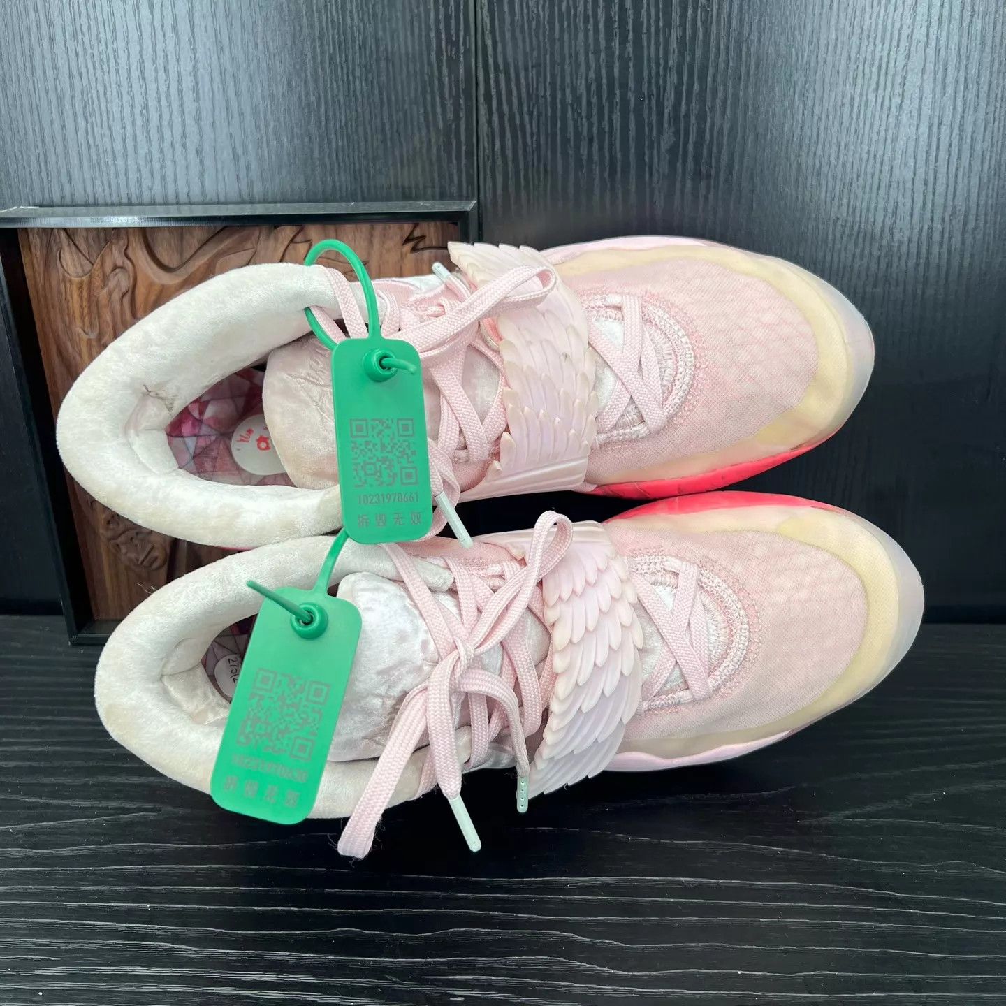 Nike Nike KD12 Breast Cancer Pink Size 43 Like New Boxed Size US 10 / EU 43 - 6 Thumbnail