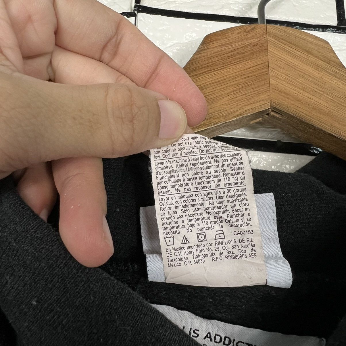 Champion CHAMPION X GALLIS ADDICTION Shoulder Print Hoodie #4086-C186 Size US M / EU 48-50 / 2 - 15 Thumbnail