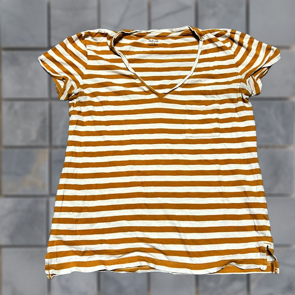 Madewell Madewell T-Shirt Shirt Womens Small Striped Mustard Yellow Short Sleeve V-Neck Tee S Yellow Women’s Size S / US 4 / IT 40 - 1 Thumbnail