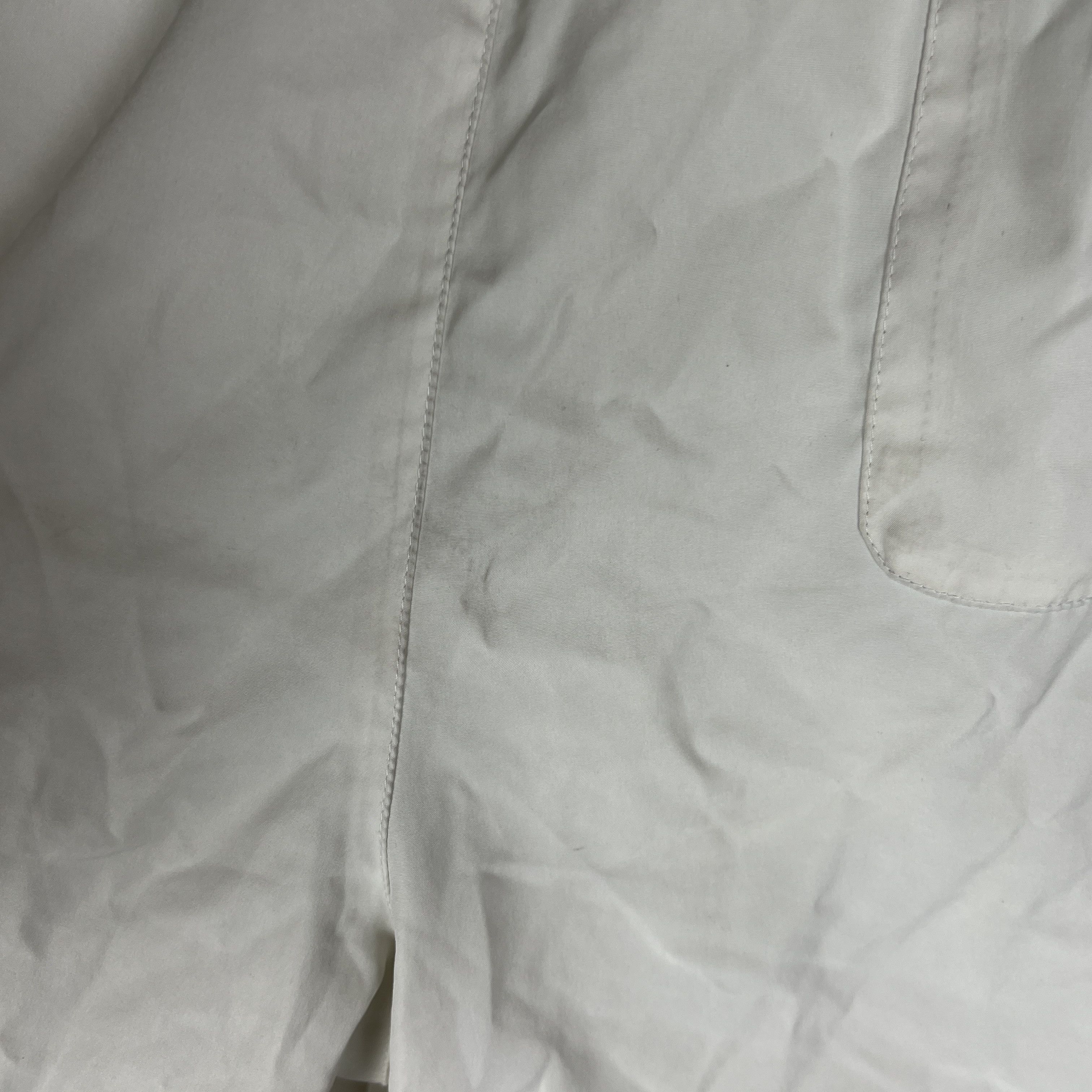 Nike Nike Shorts Men's Size L White Size US 34 / EU 50 - 9 Thumbnail