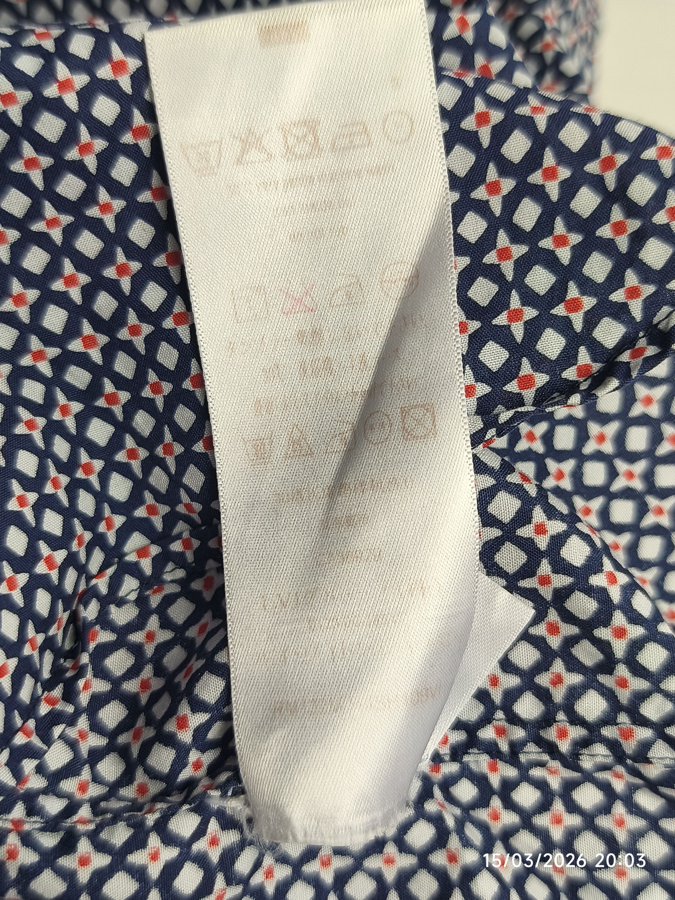 Louis Vuitton Louis Vuitton monogram shirt Size US S / EU 44-46 / 1 - 20 Thumbnail