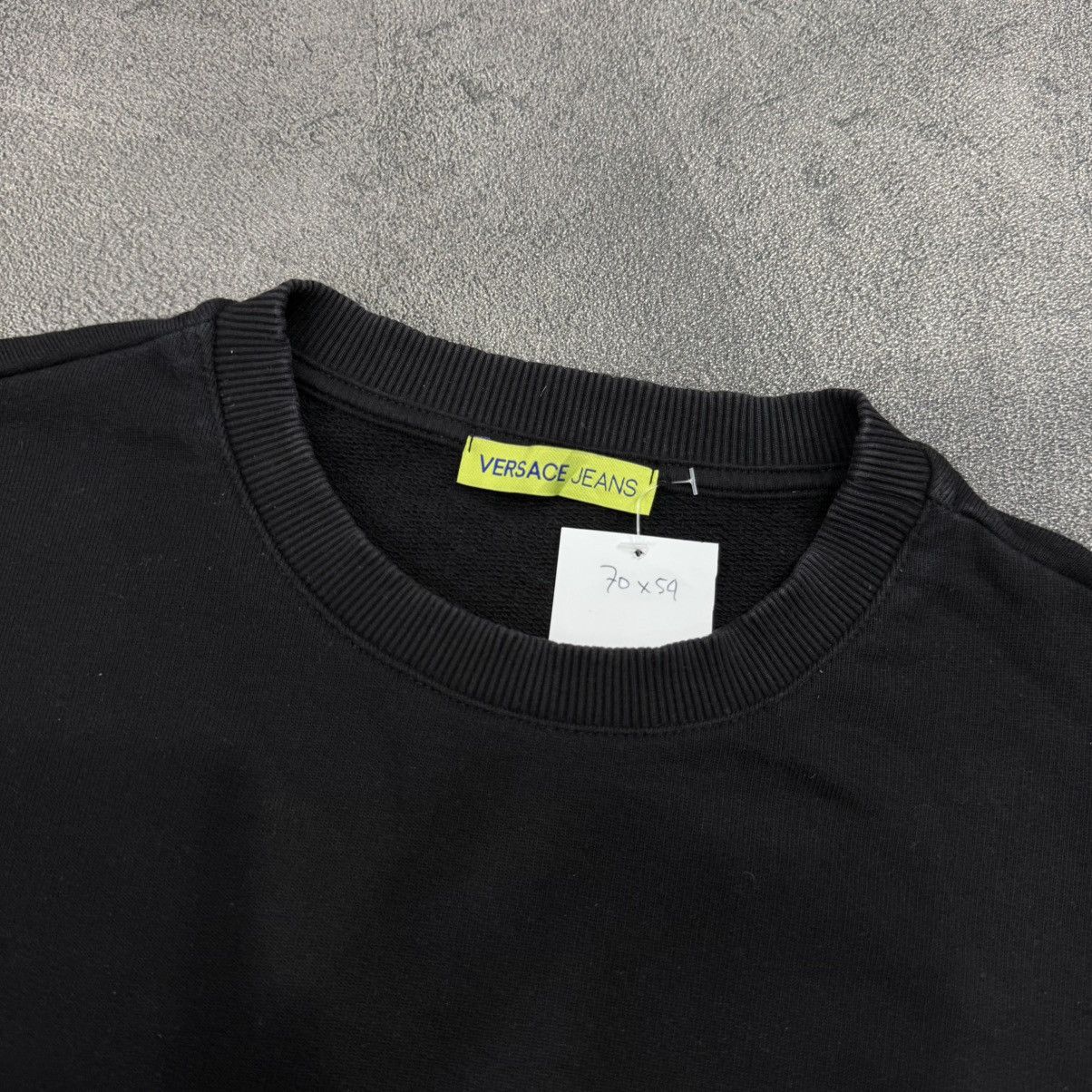 Versace VERSACE JEANS sweatshirt black logo embroidery gold Size US M / EU 48-50 / 2 - 3 Thumbnail