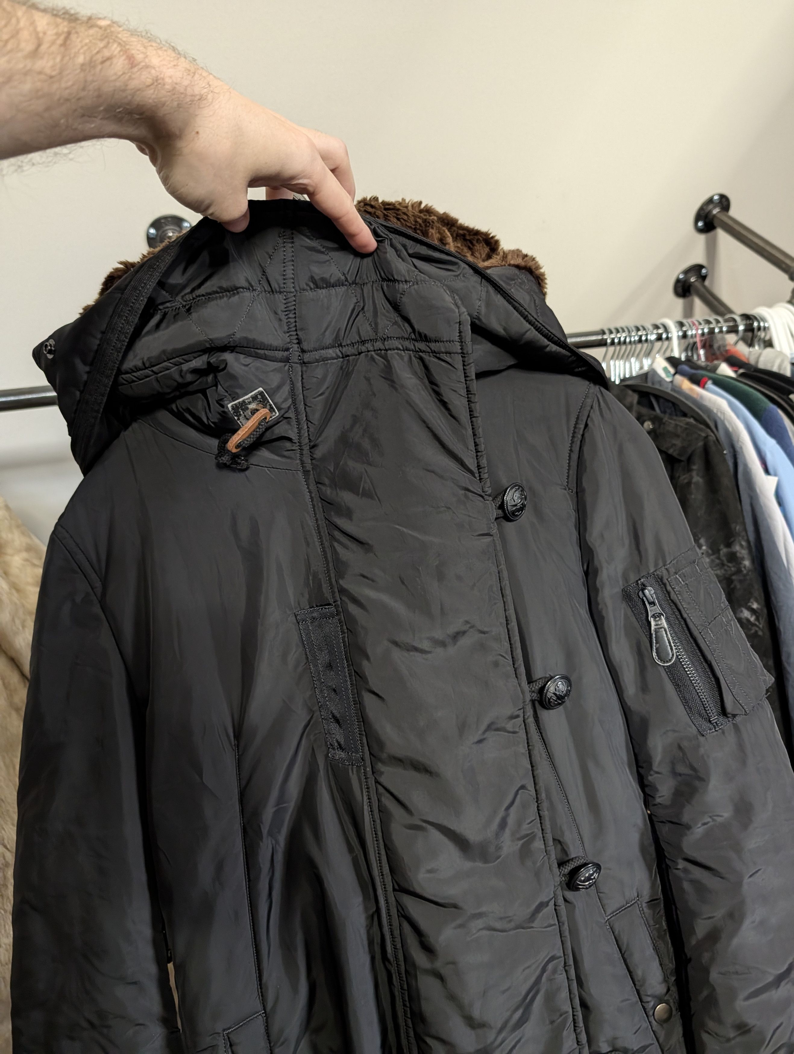 Issey Miyake Split raccoon fur hood long MA-1 puffer coat Japan sz2 Size M / US 6-8 / IT 42-44 - 4 Thumbnail