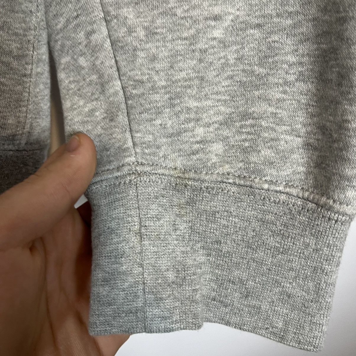 Nike Nike Sportswear Club Fleece Basic Gray Sweatshirt Streetwear Size US L / EU 52-54 / 3 - 6 Thumbnail