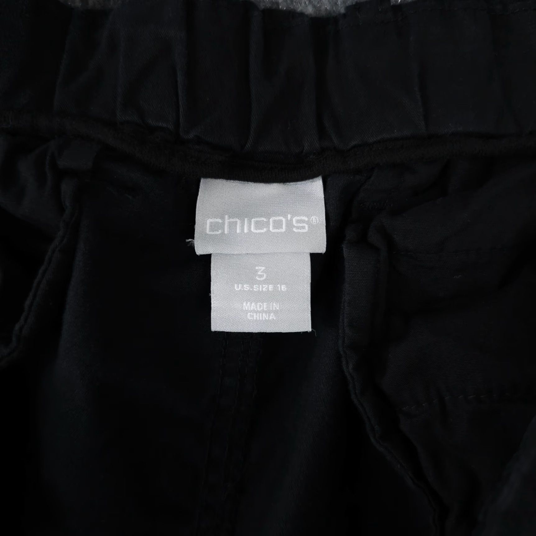 Vintage Chico's Pants Womens 3 US 16 Black Utility Jogger Elastic Waist Casual Outdoor Pants Size 38" / US 16 / IT 52 - 3 Thumbnail