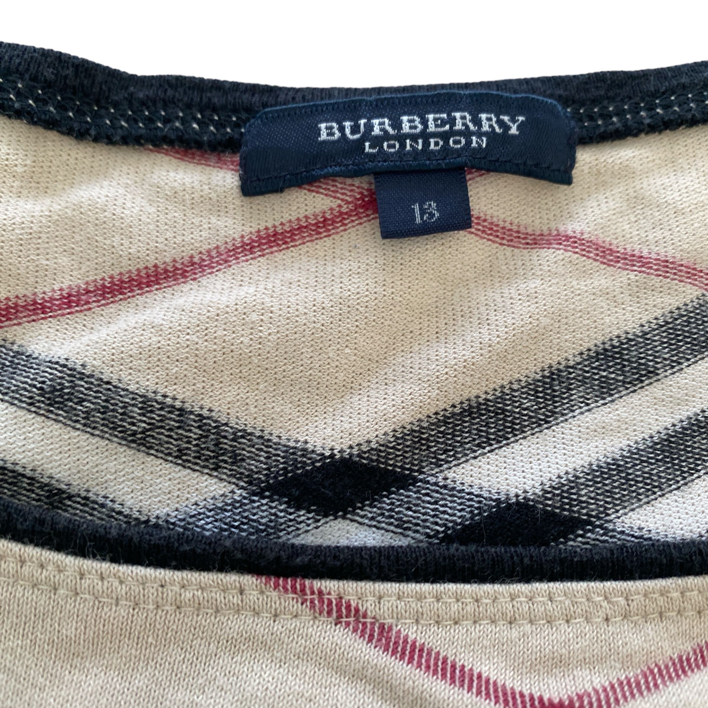 Burberry Vintage Burberry Nova Check Logo Tshirt Size S / US 4 / IT 40 - 4 Thumbnail