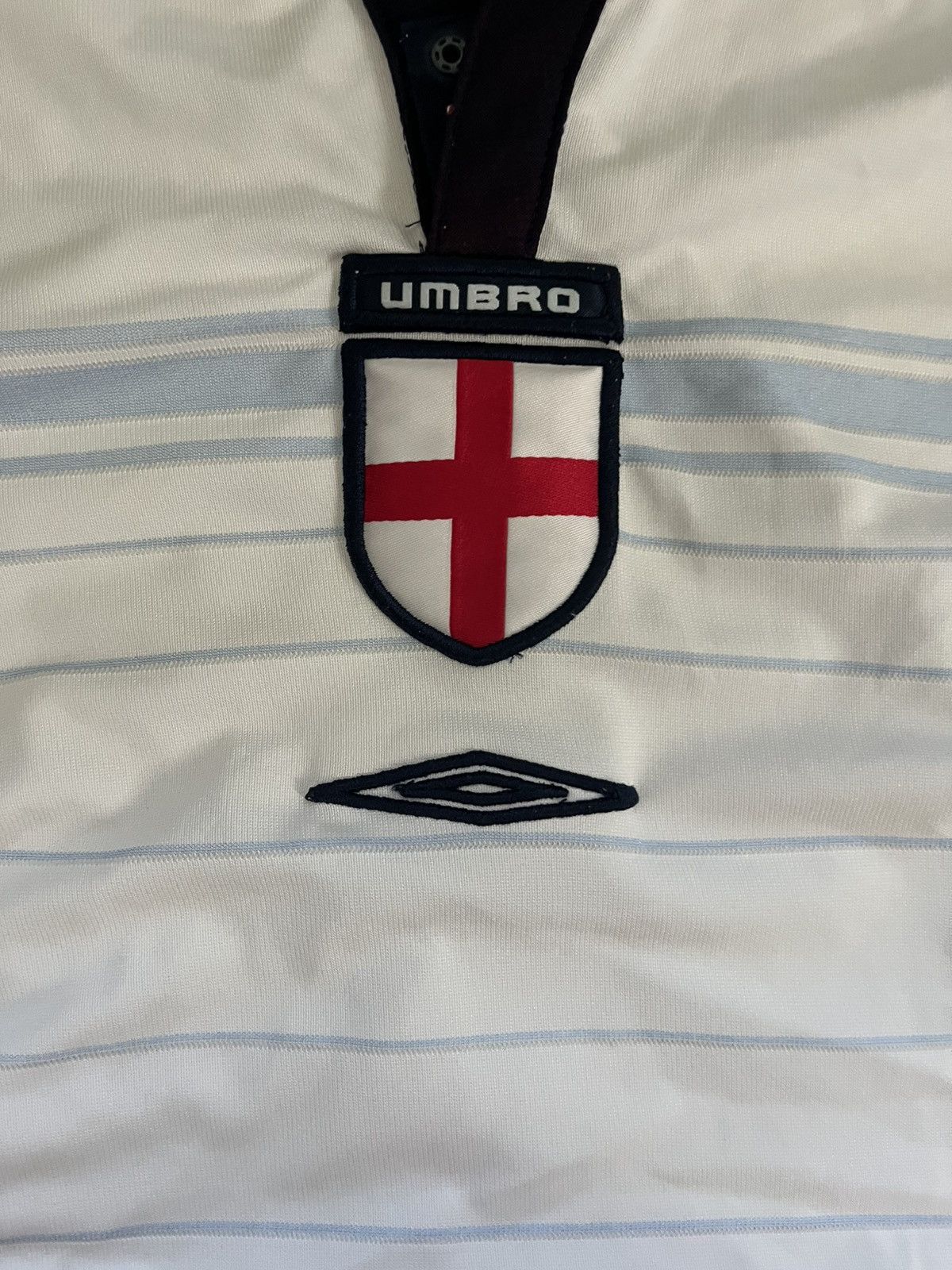 Umbro England 2004 Home Reversible Kit Soccer Football Jersey Size US L / EU 52-54 / 3 - 6 Thumbnail