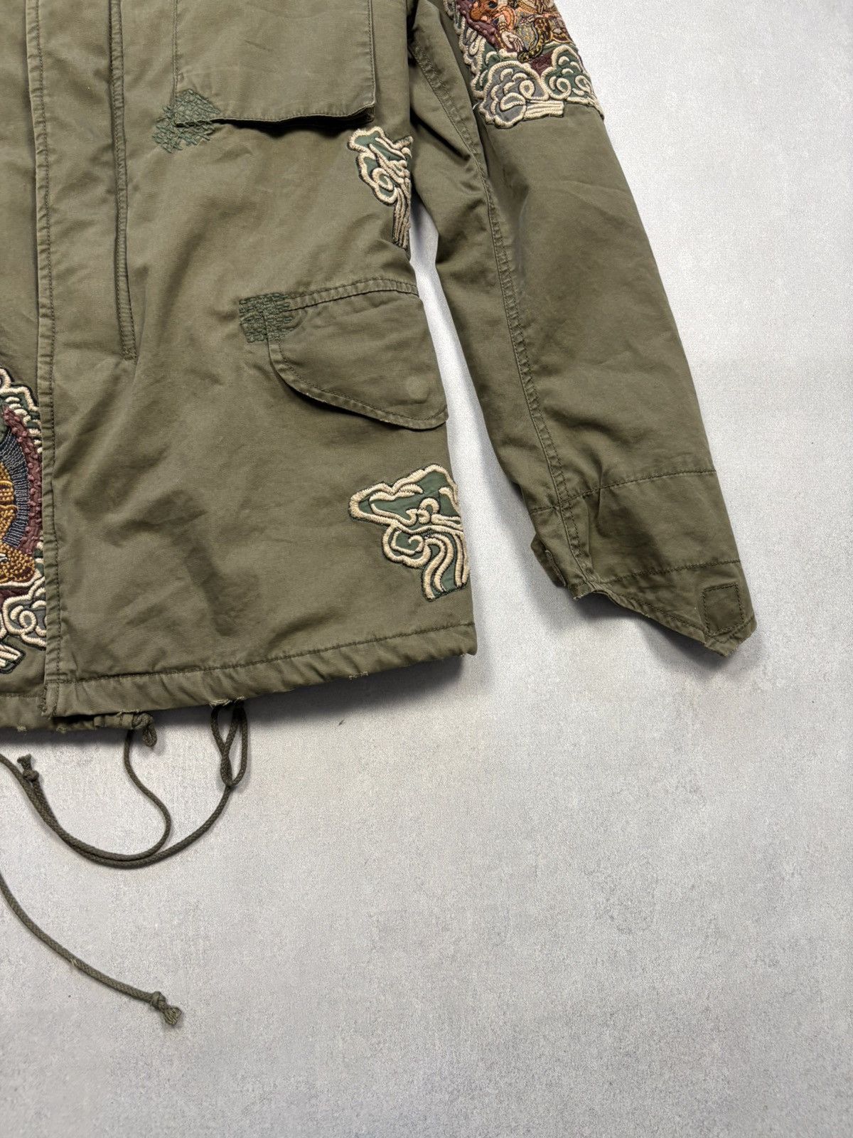 Vintage Vintage Royal Buddha Military Embroidered Jacket U.S Army Size US S / EU 44-46 / 1 - 14 Thumbnail