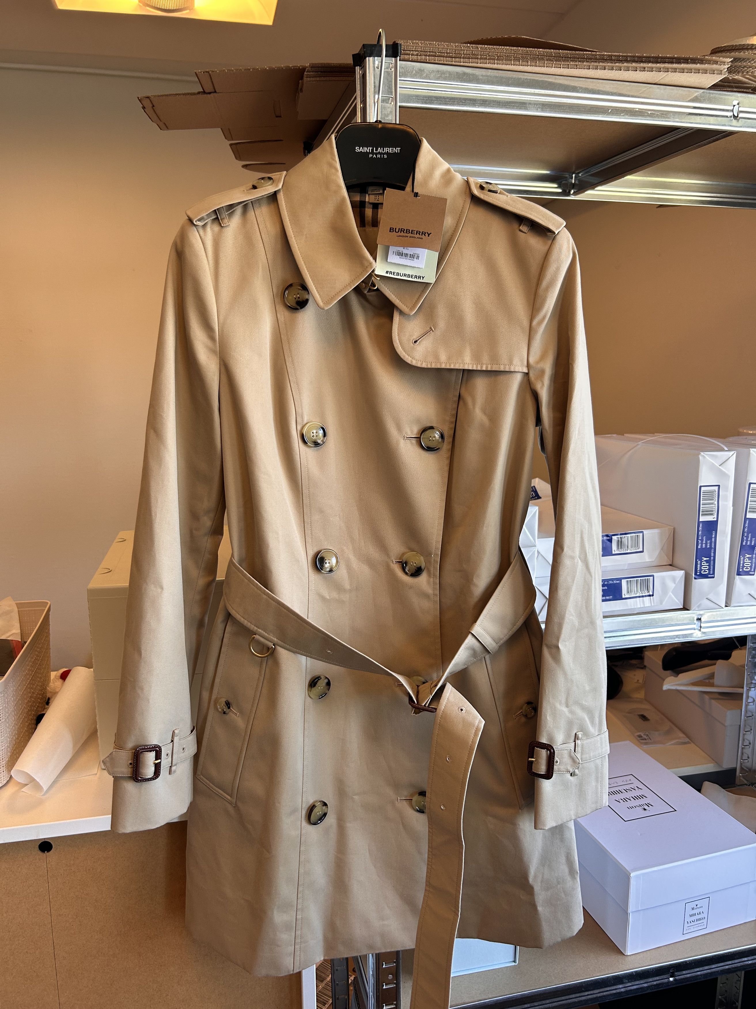 Burberry Burberry The Chelsea Check Trench Coat Size S / US 4 / IT 40 - 1 Thumbnail